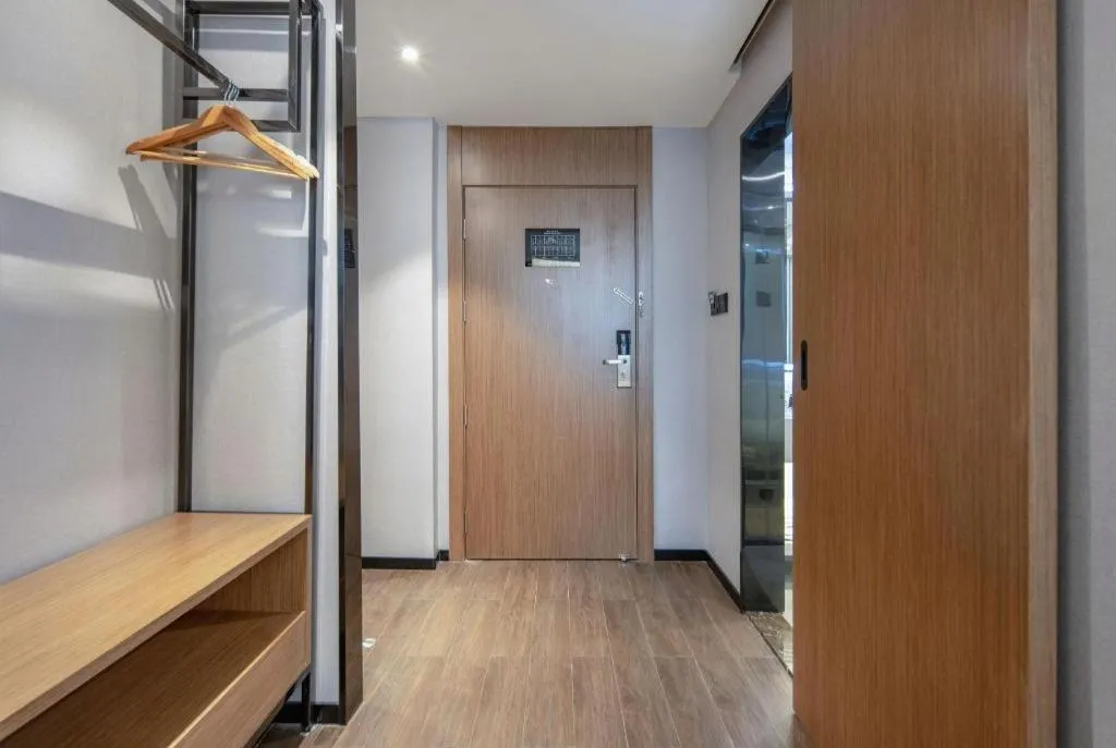 Borrman Hotel Nanning Anji Passenger Station Xijin Metro Station