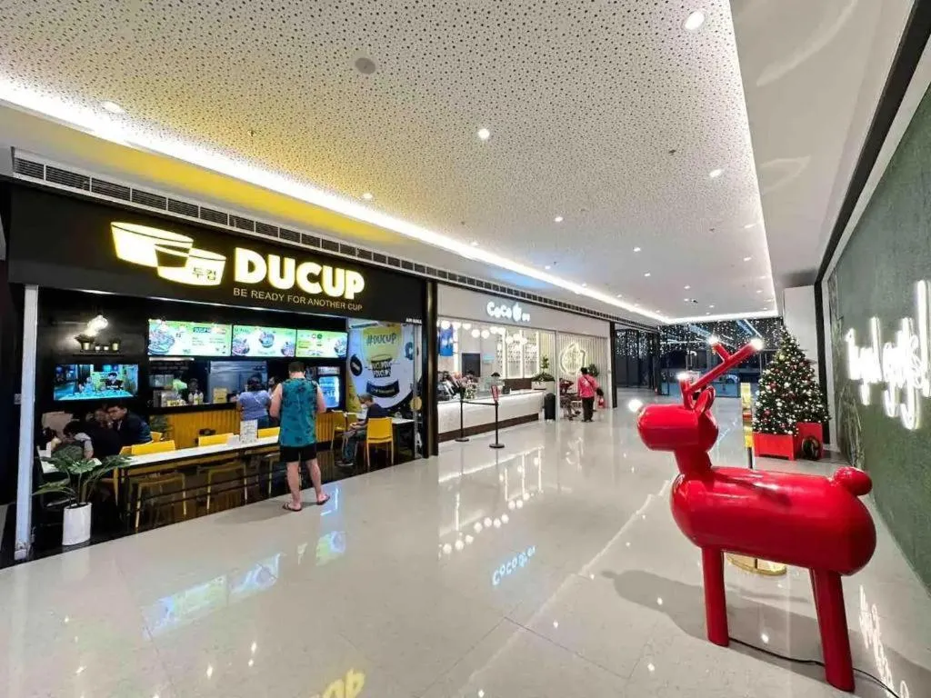 Staycations Up Above 4 Modern 1BR @ Air