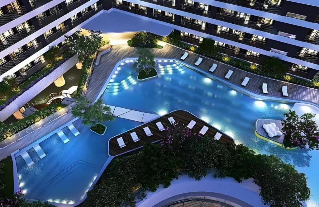 Staycations Up Above 4 Modern 1BR @ Air