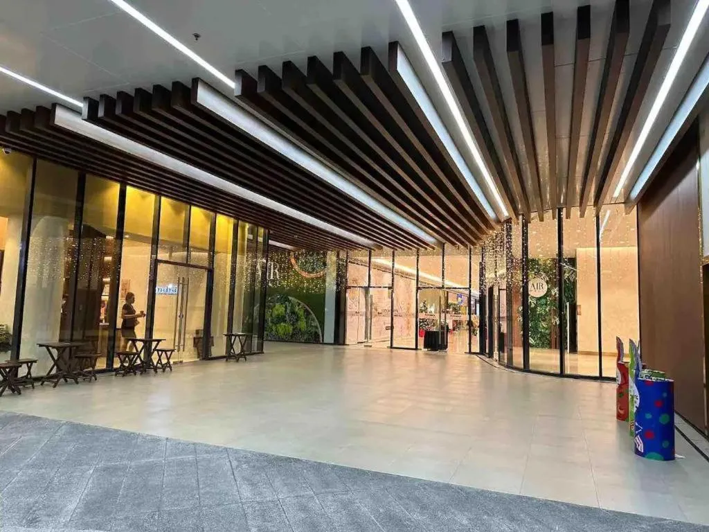 Staycations Up Above 4 Modern 1BR @ Air