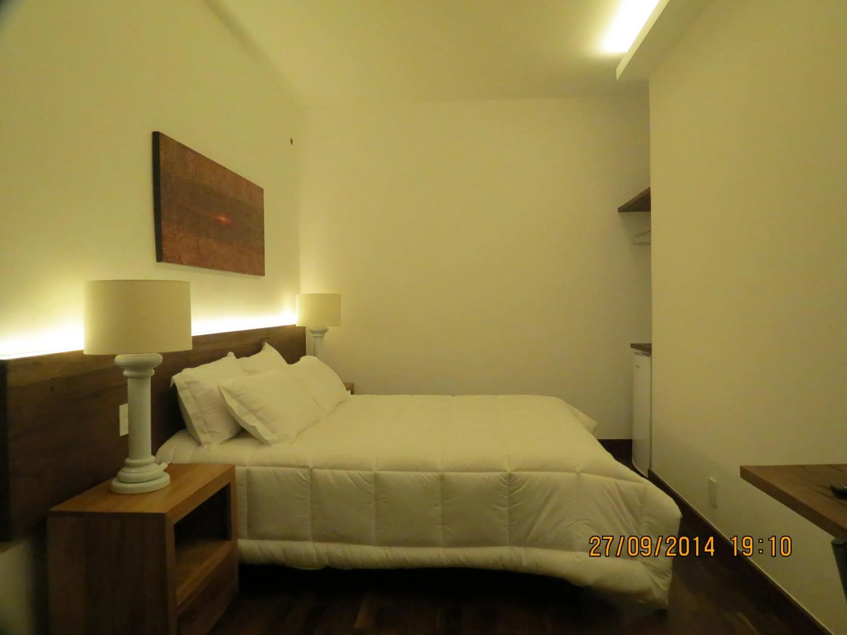 Photo of the whole room, Bed in Pousada Casa das Fontes