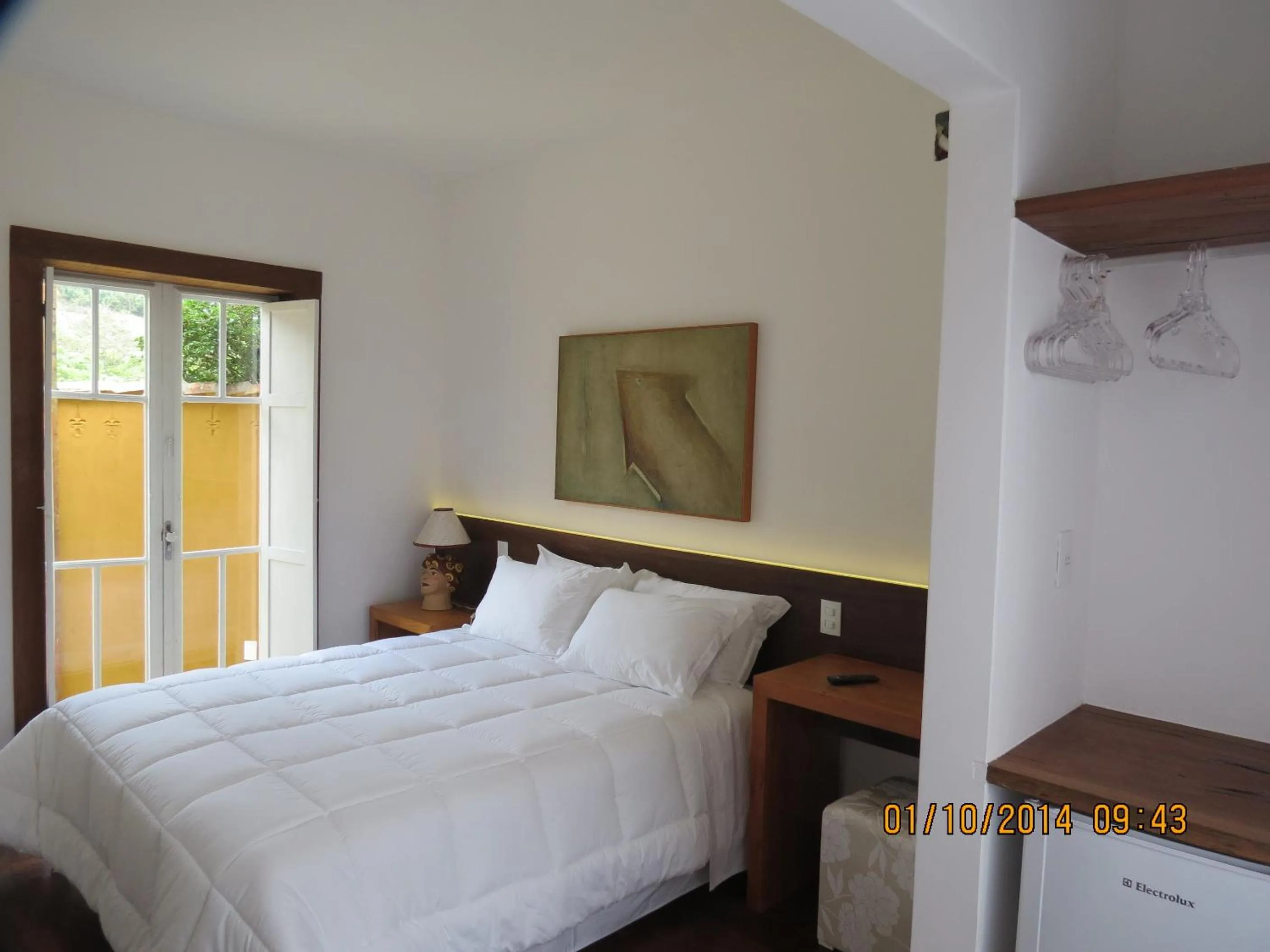 Photo of the whole room, Bed in Pousada Casa das Fontes