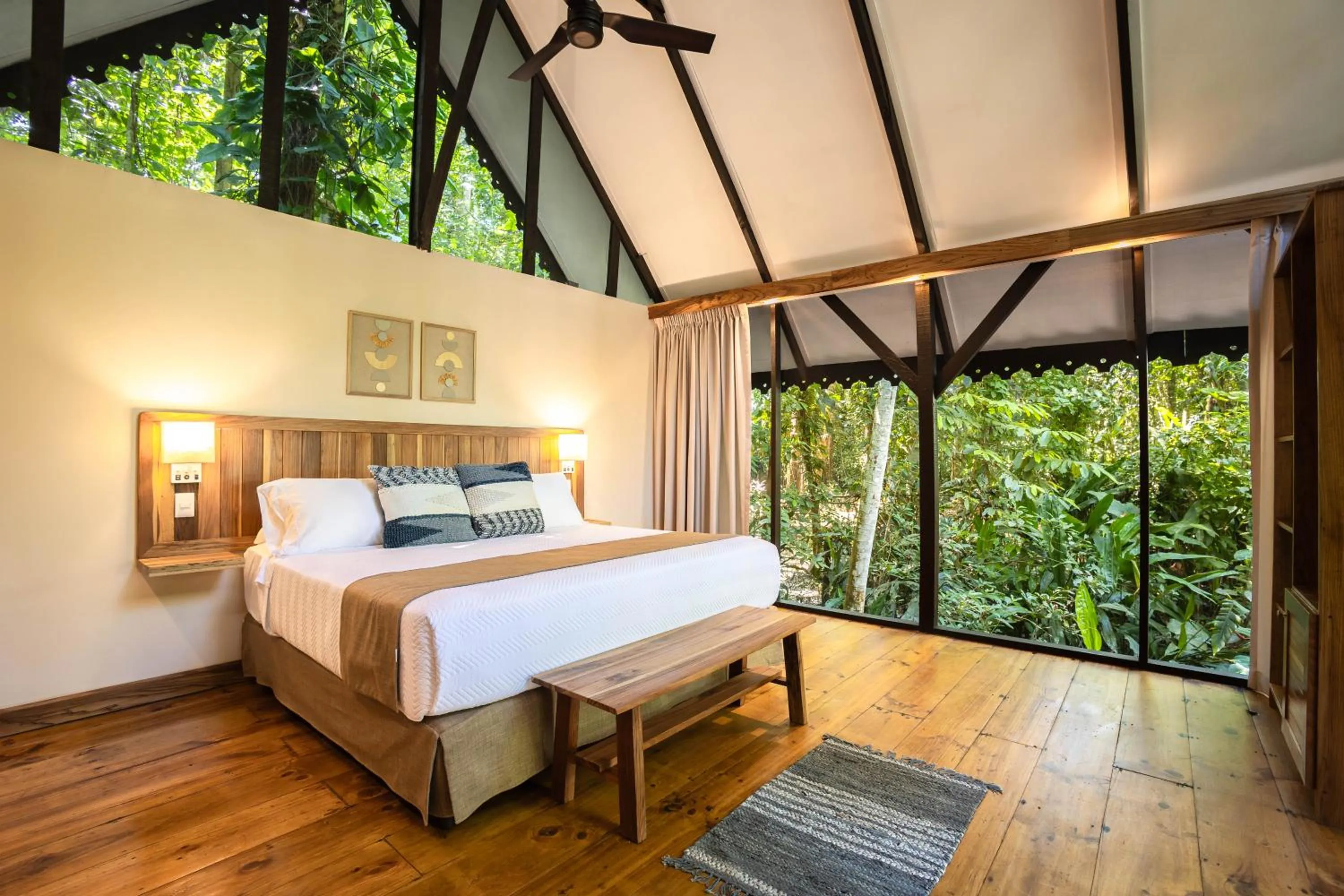 Bed in Almonds & Corals Boutique Hotel