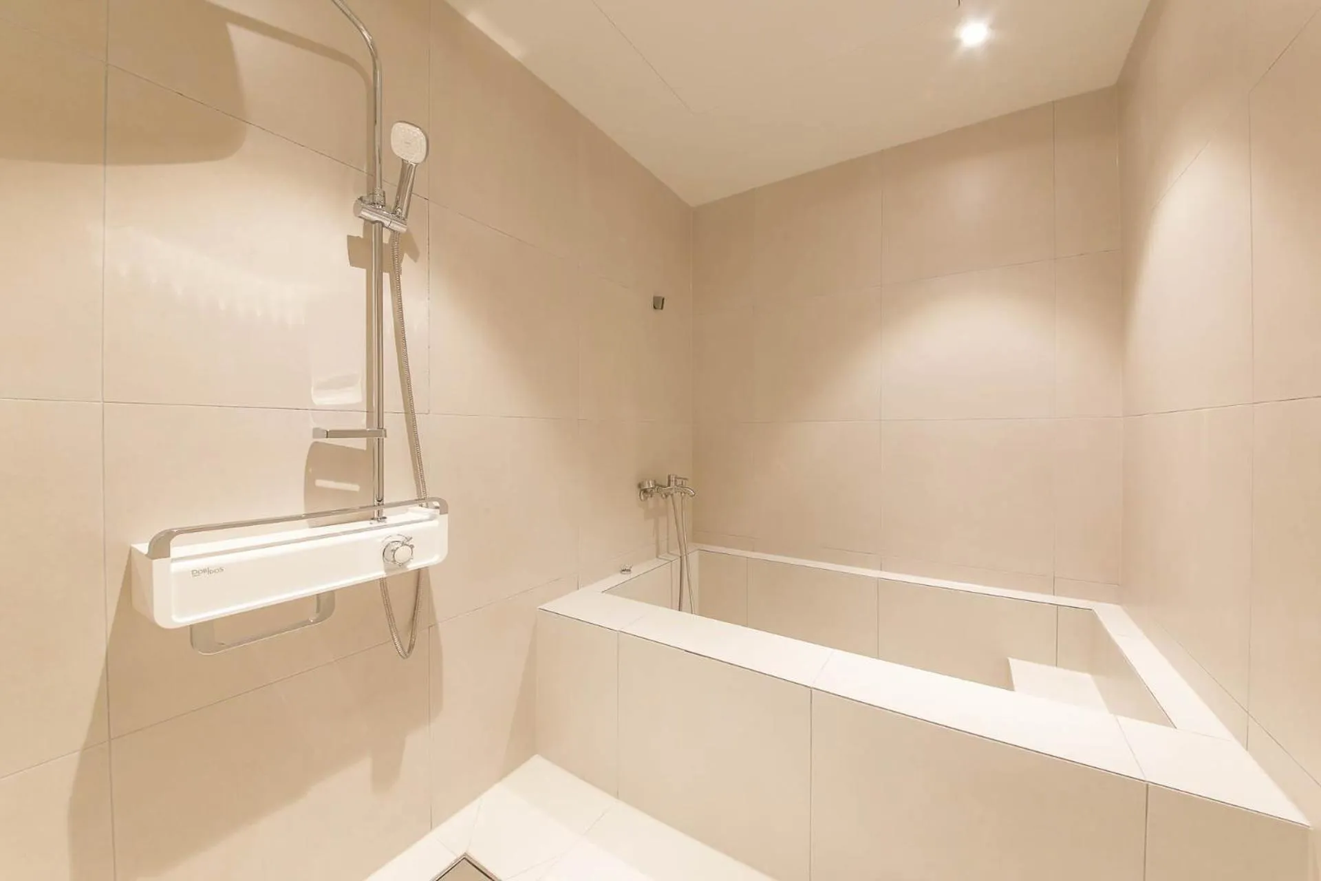 Hot Tub in Hound Hotel Jeonju Deokjin