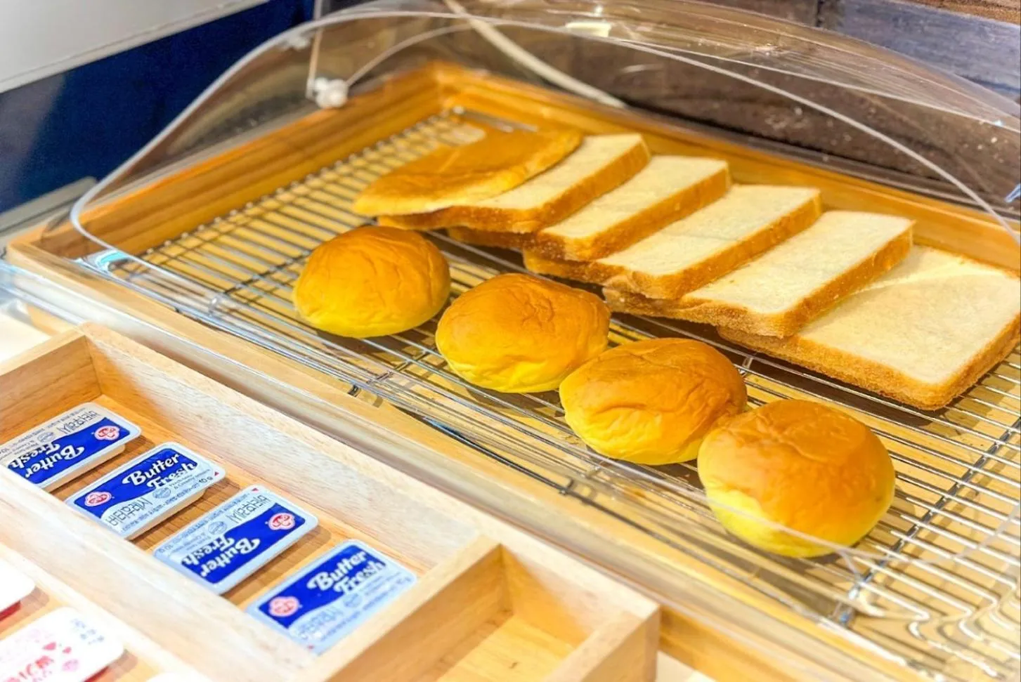 Food in Hound Hotel Jeonju Deokjin