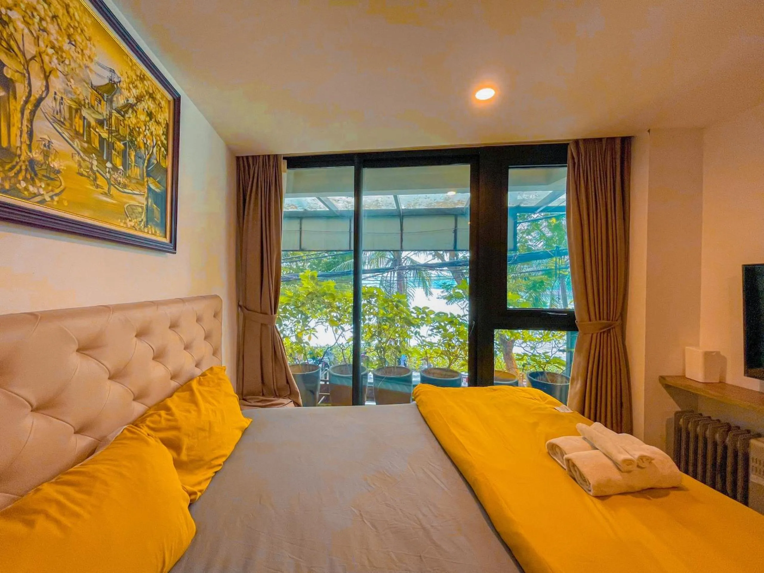 Bed in WINDY LAKEVIEW STUDIO HA NOI