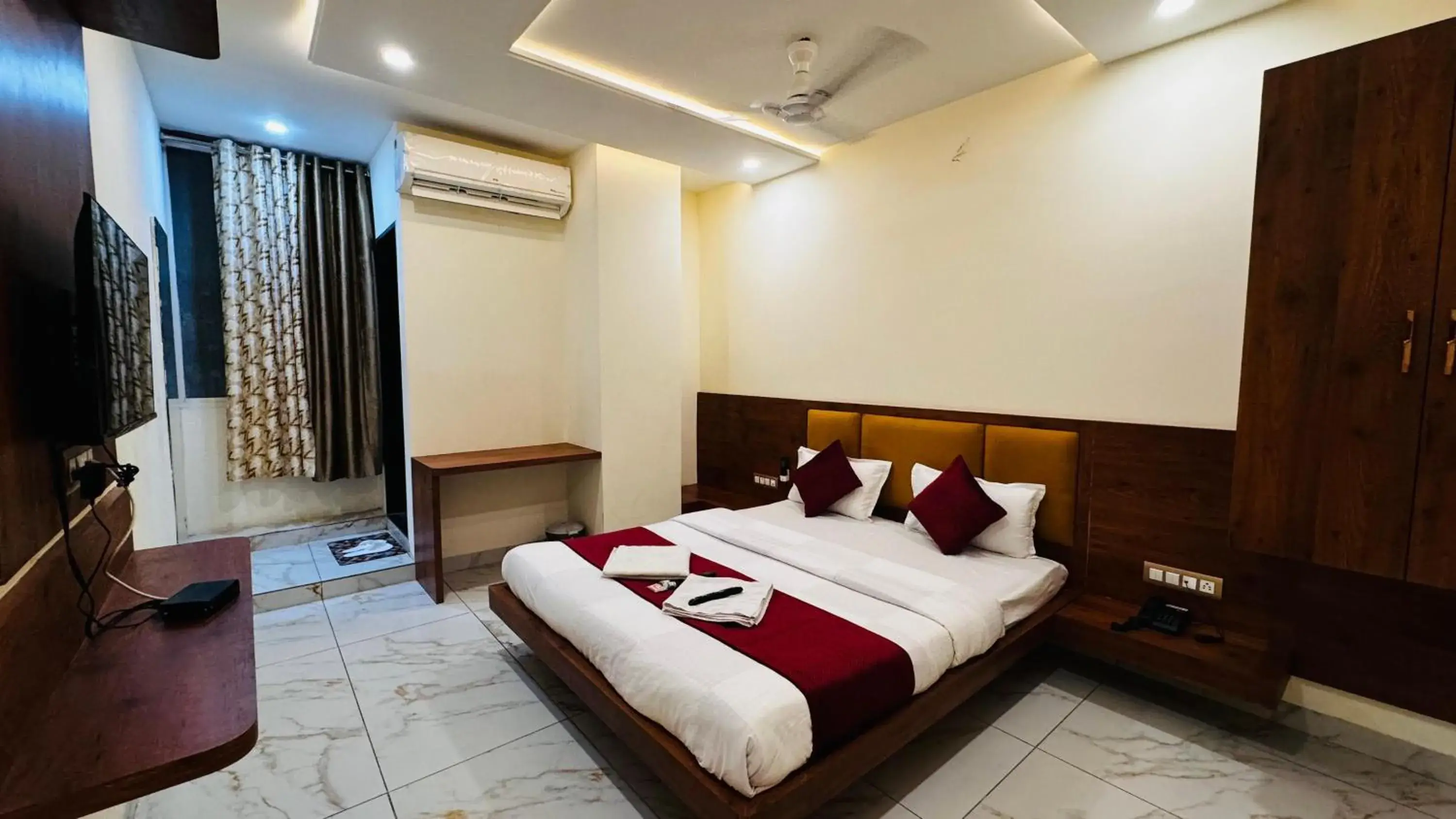 Bed in Hotel PRAKASHAM Bed in Hotel PRAKASHAM