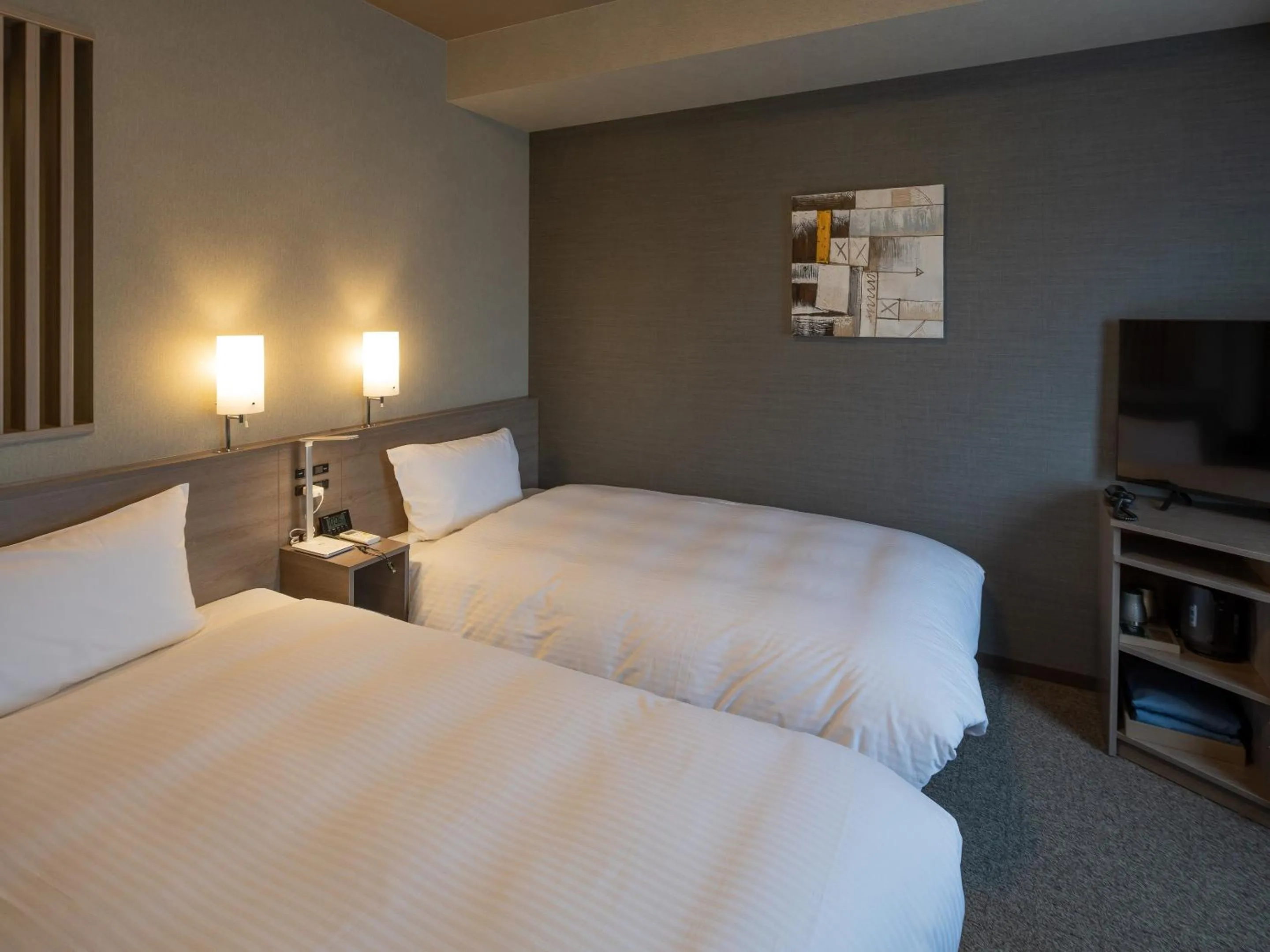 Photo of the whole room, Bed in Hotel Route Inn Grand Wakayama Eki Higashiguchi