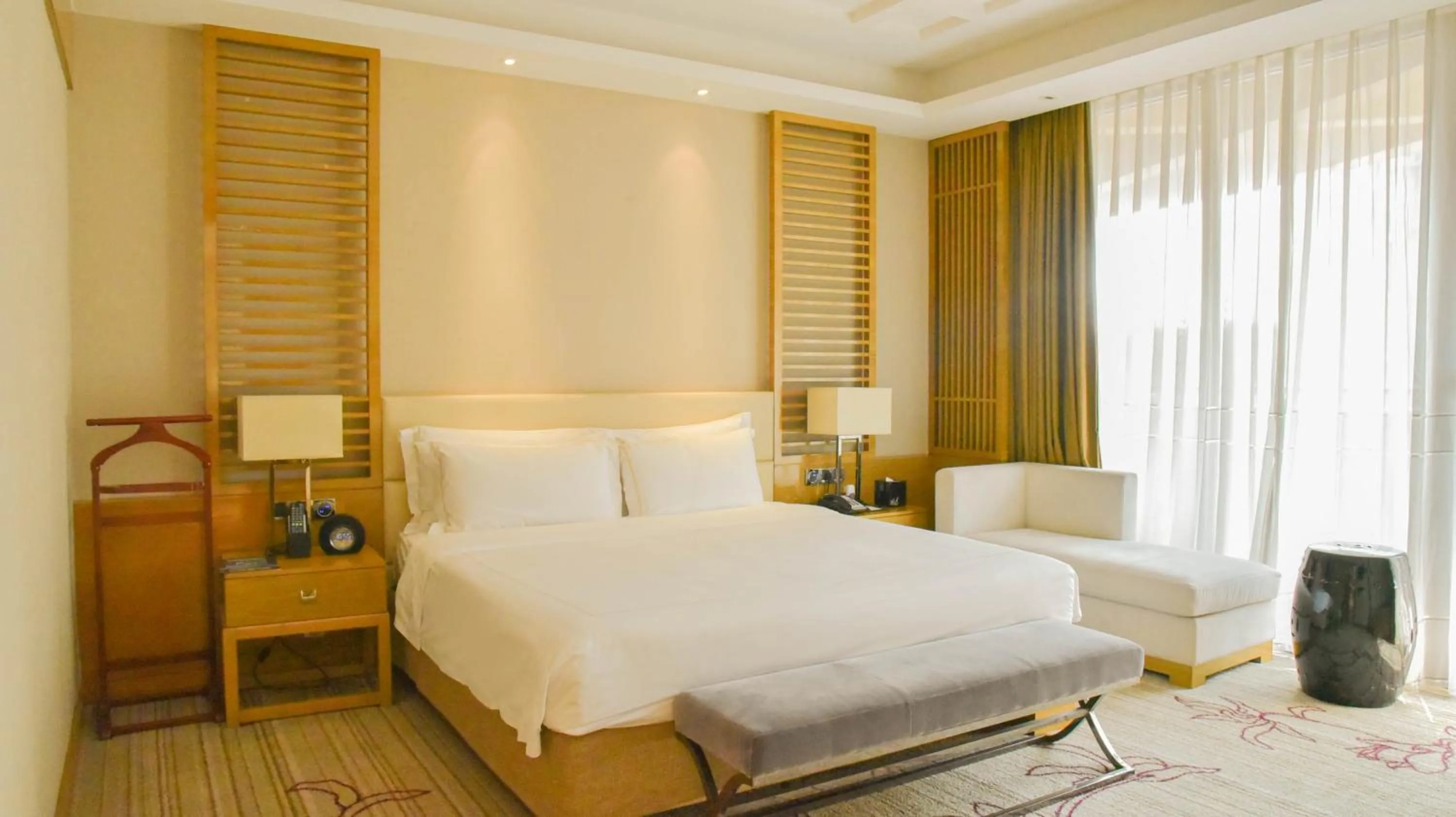 Bed in Pullman Foshan Shunde