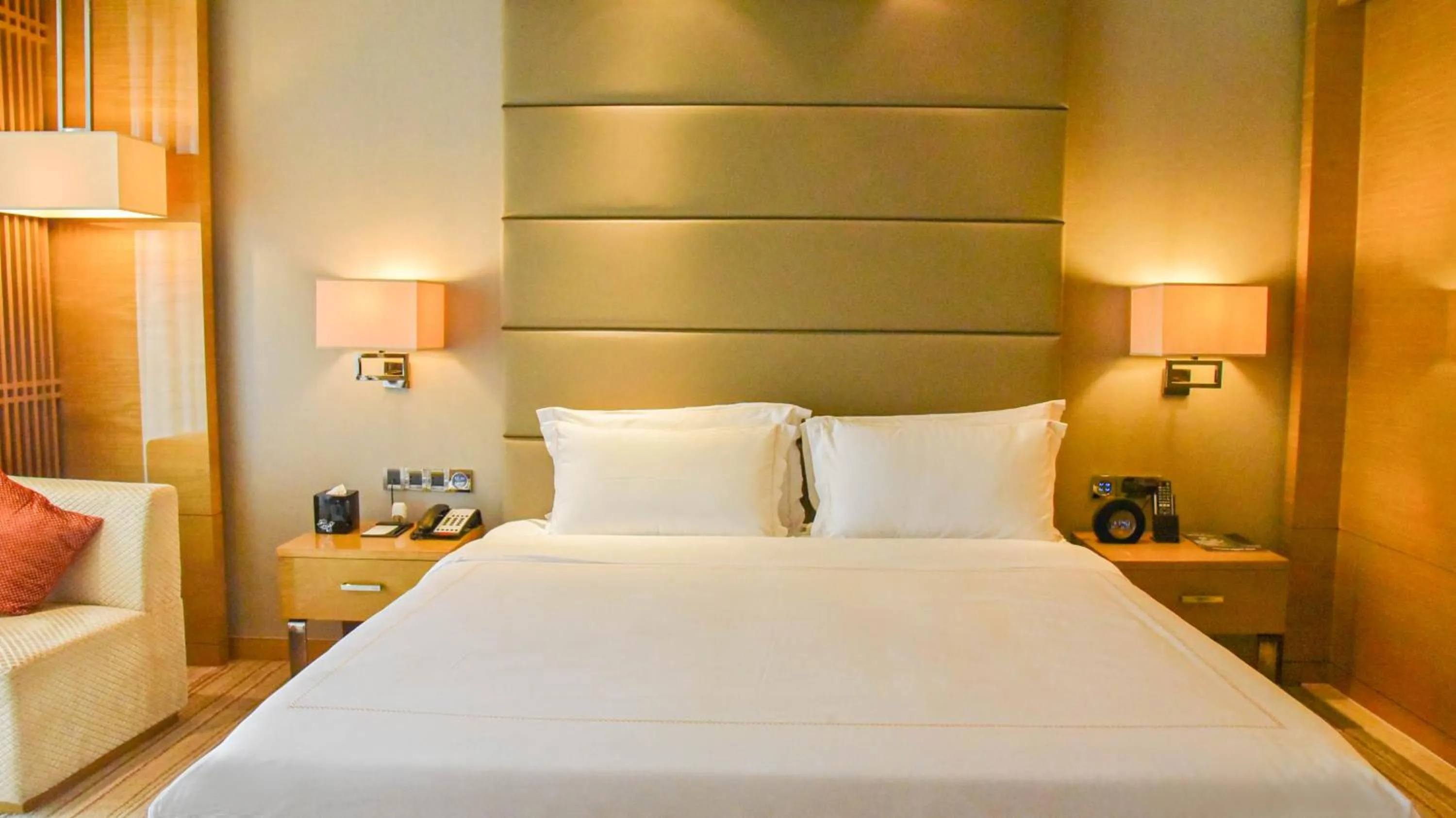 Bed in Pullman Foshan Shunde