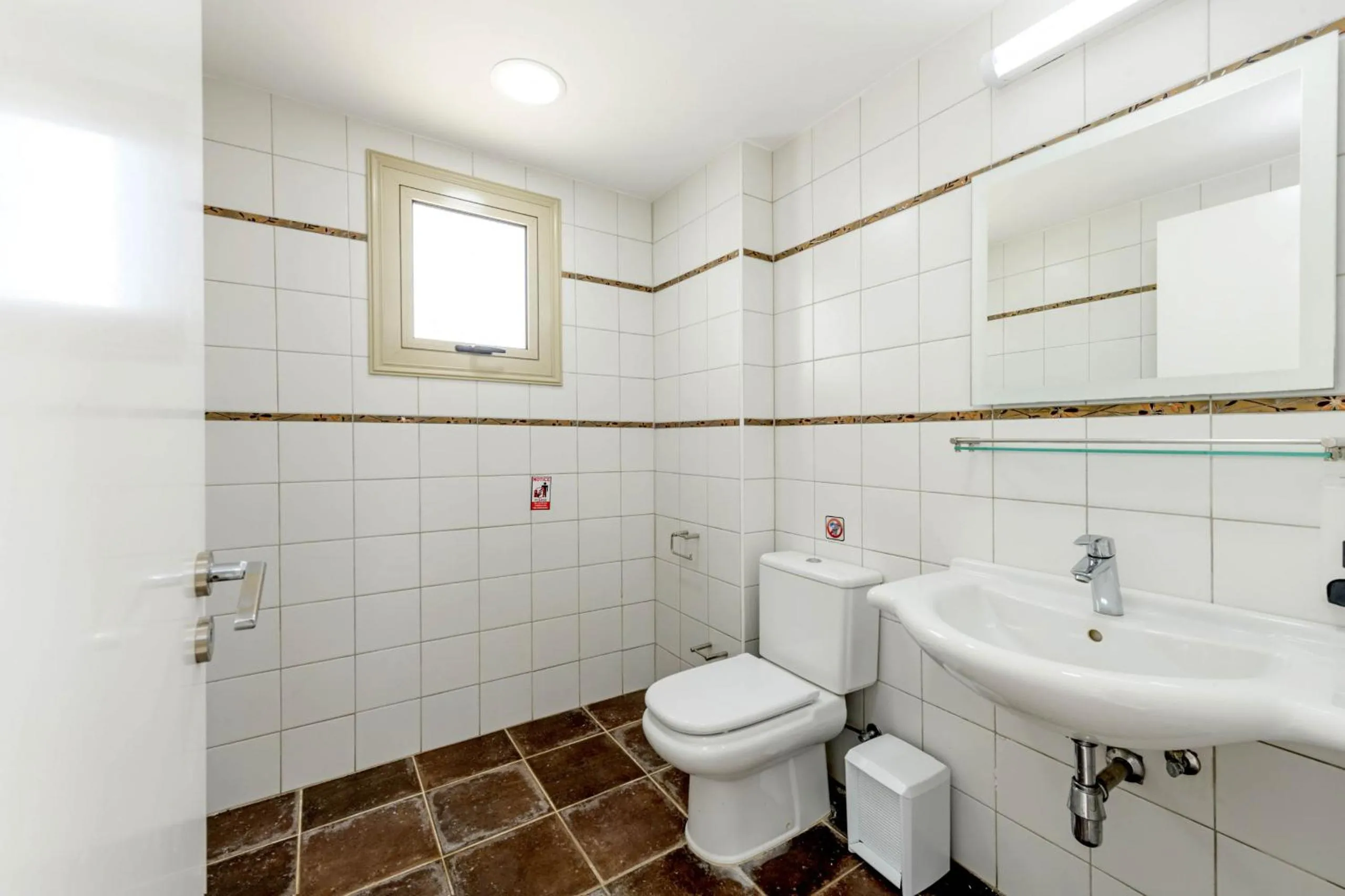 Bathroom in Sunrise Bay Villa #5