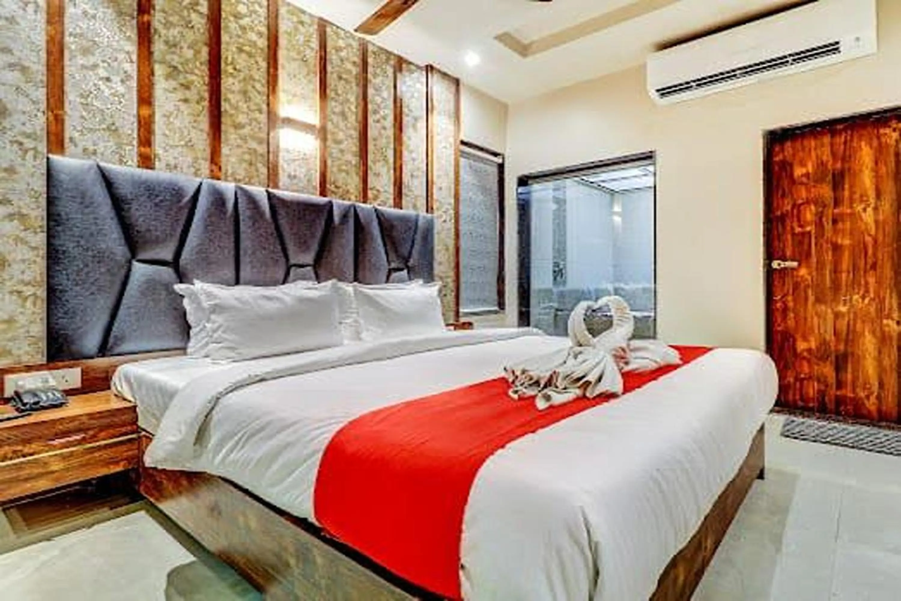 Bedroom, Bed in Hotel Apratim Lodging & Boarding