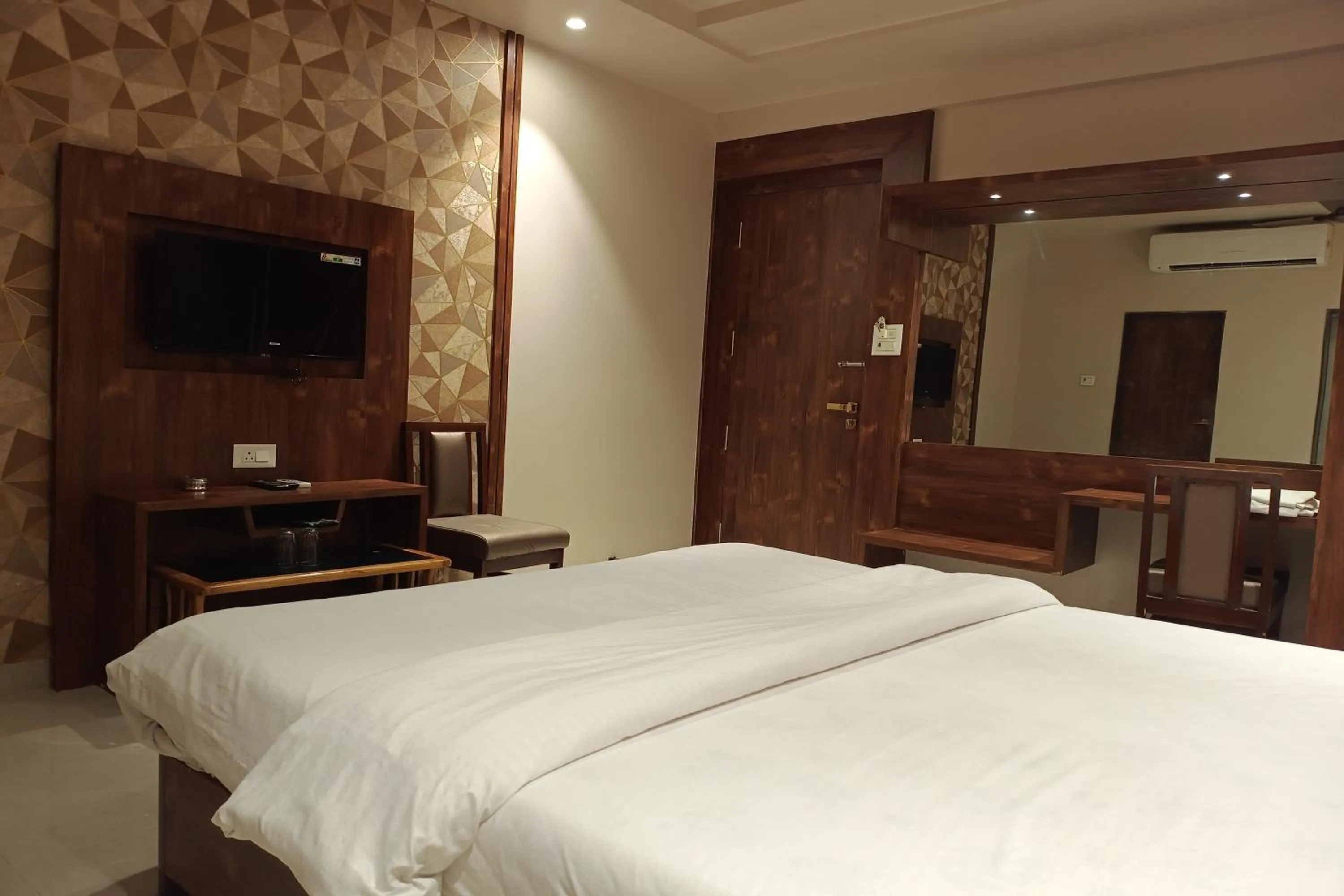 Bedroom, Bed in Hotel Apratim Lodging & Boarding