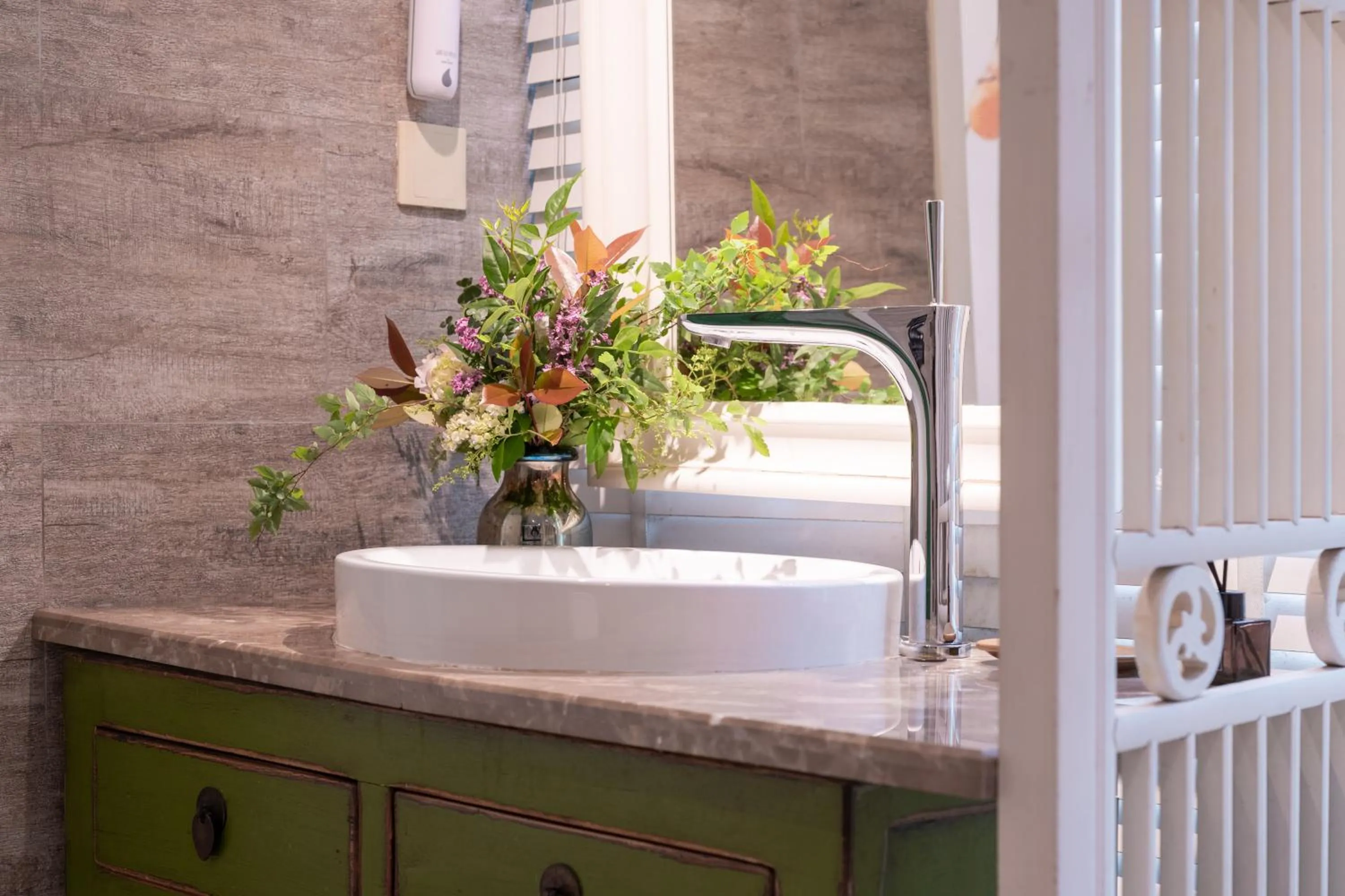 Beijing Le Zai Nan Luo Gu Xiang Wang Fu Jing Forbidden City Courtyard Hotel&Free laundry service&Free coffee &Paid Dumpling experience service