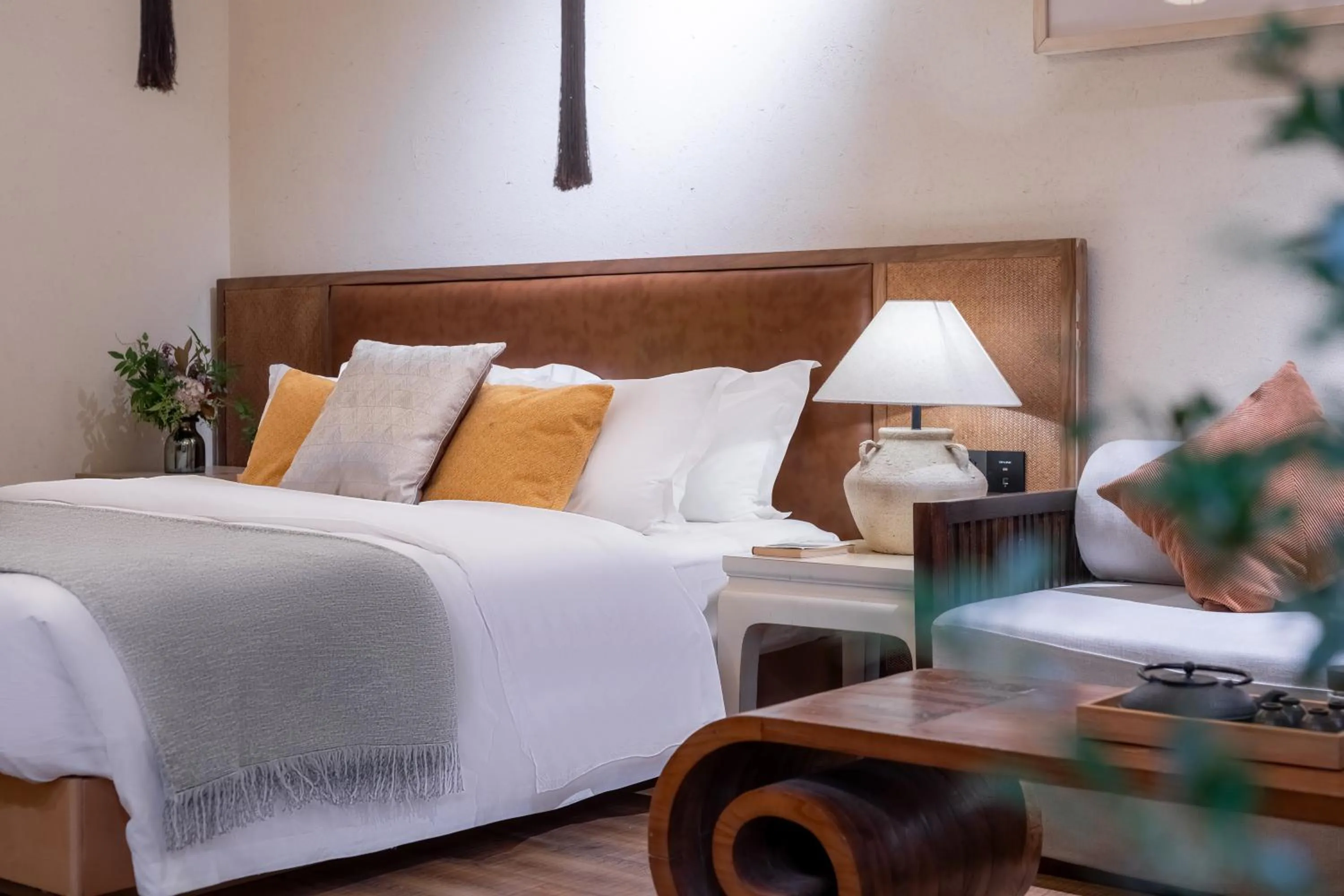 Bed in Beijing Le Zai Nan Luo Gu Xiang Wang Fu Jing Forbidden City Courtyard Hotel&Free laundry service&Free coffee &Paid Dumpling experience service