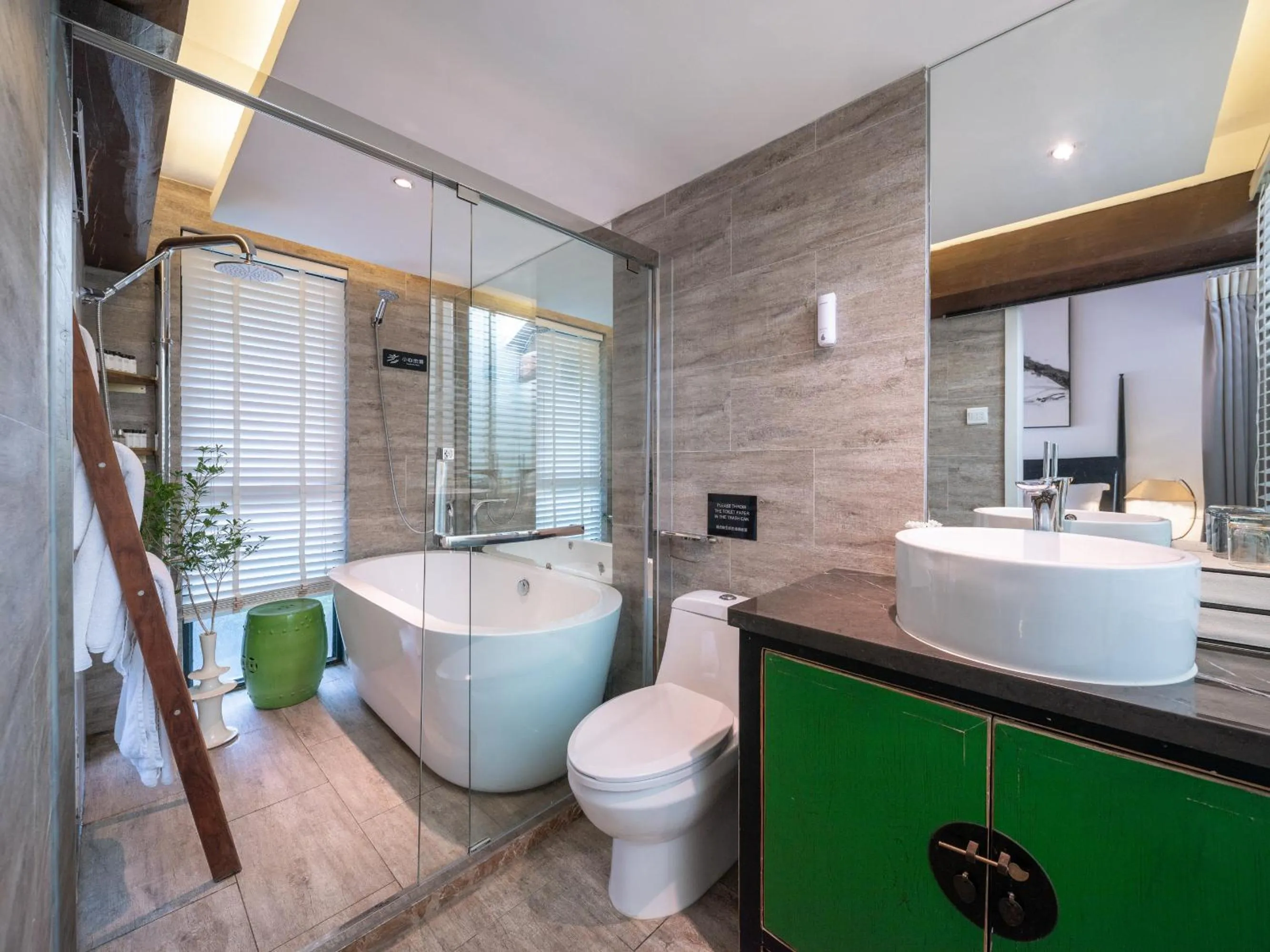 Beijing Le Zai Nan Luo Gu Xiang Wang Fu Jing Forbidden City Courtyard Hotel&Free laundry service&Free coffee &Paid Dumpling experience service