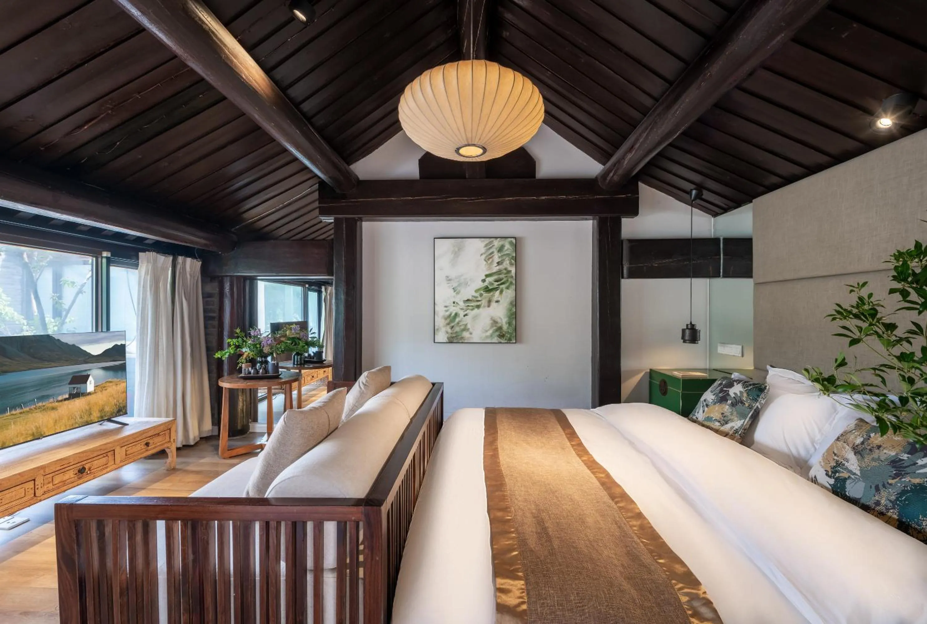 Bed in Beijing Le Zai Nan Luo Gu Xiang Wang Fu Jing Forbidden City Courtyard Hotel&Free laundry service&Free coffee &Paid Dumpling experience service