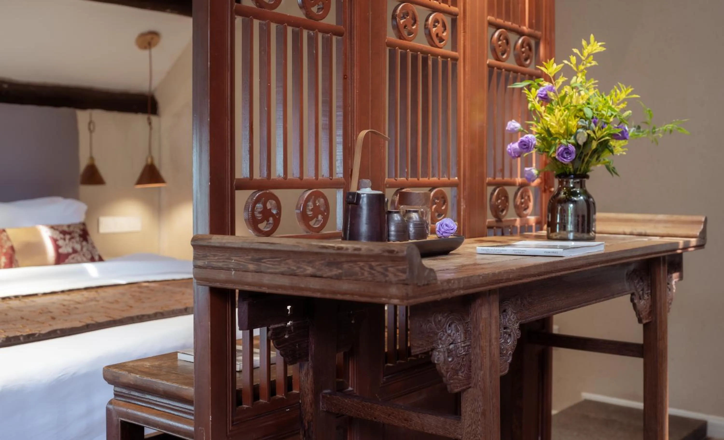 Bed in Beijing Le Zai Nan Luo Gu Xiang Wang Fu Jing Forbidden City Courtyard Hotel&Free laundry service&Free coffee &Paid Dumpling experience service