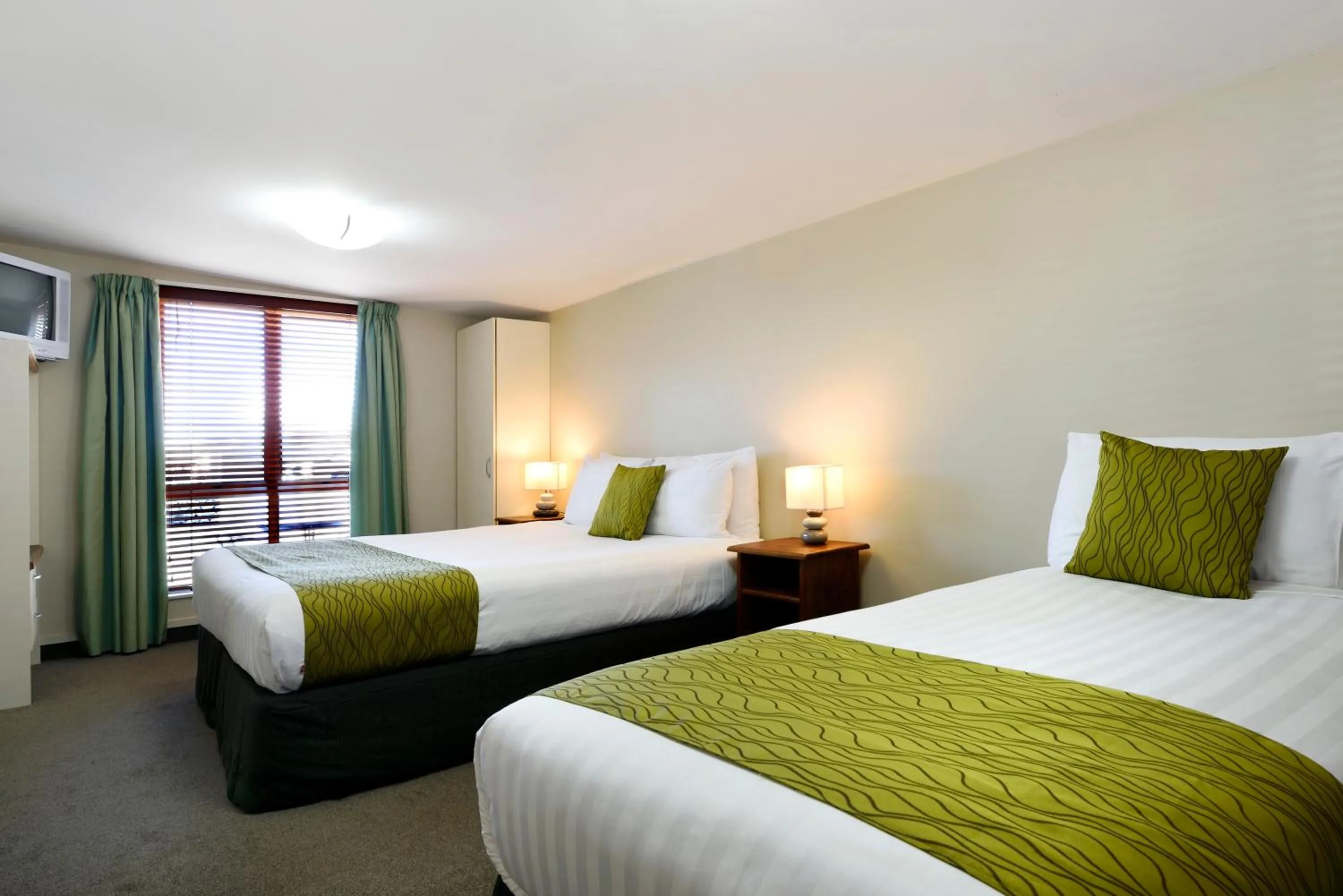 Bedroom, Bed in Gladstone Motel