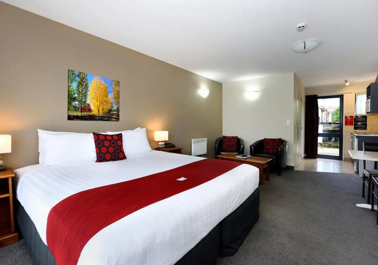 King Twin Room - Disability Access in Gladstone Motel King Twin Room - Disability Access in Gladstone Motel