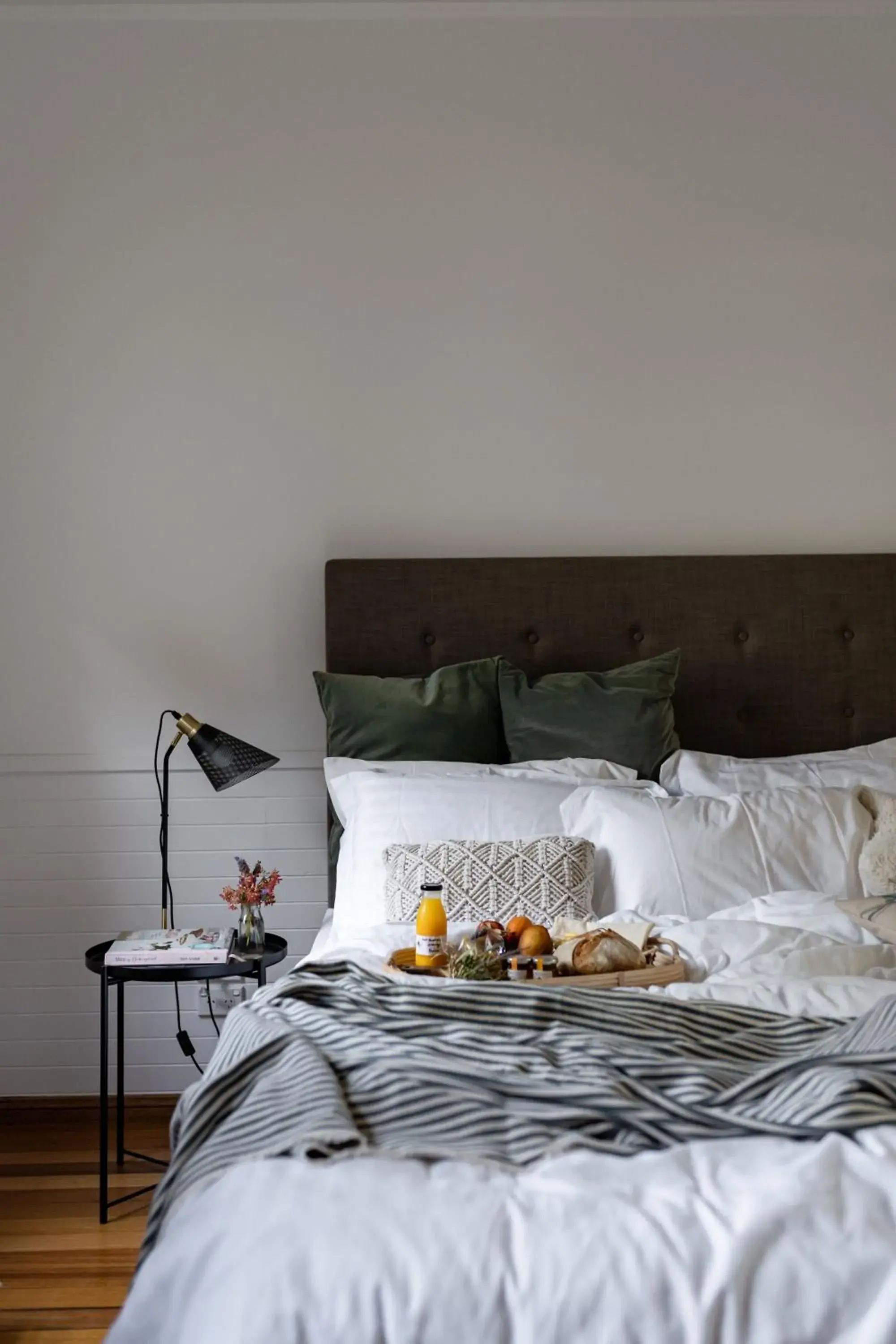 Bed in Bay and Bush Jervis Bay - Nature Retreat Bed in Bay and Bush Jervis Bay - Nature Retreat