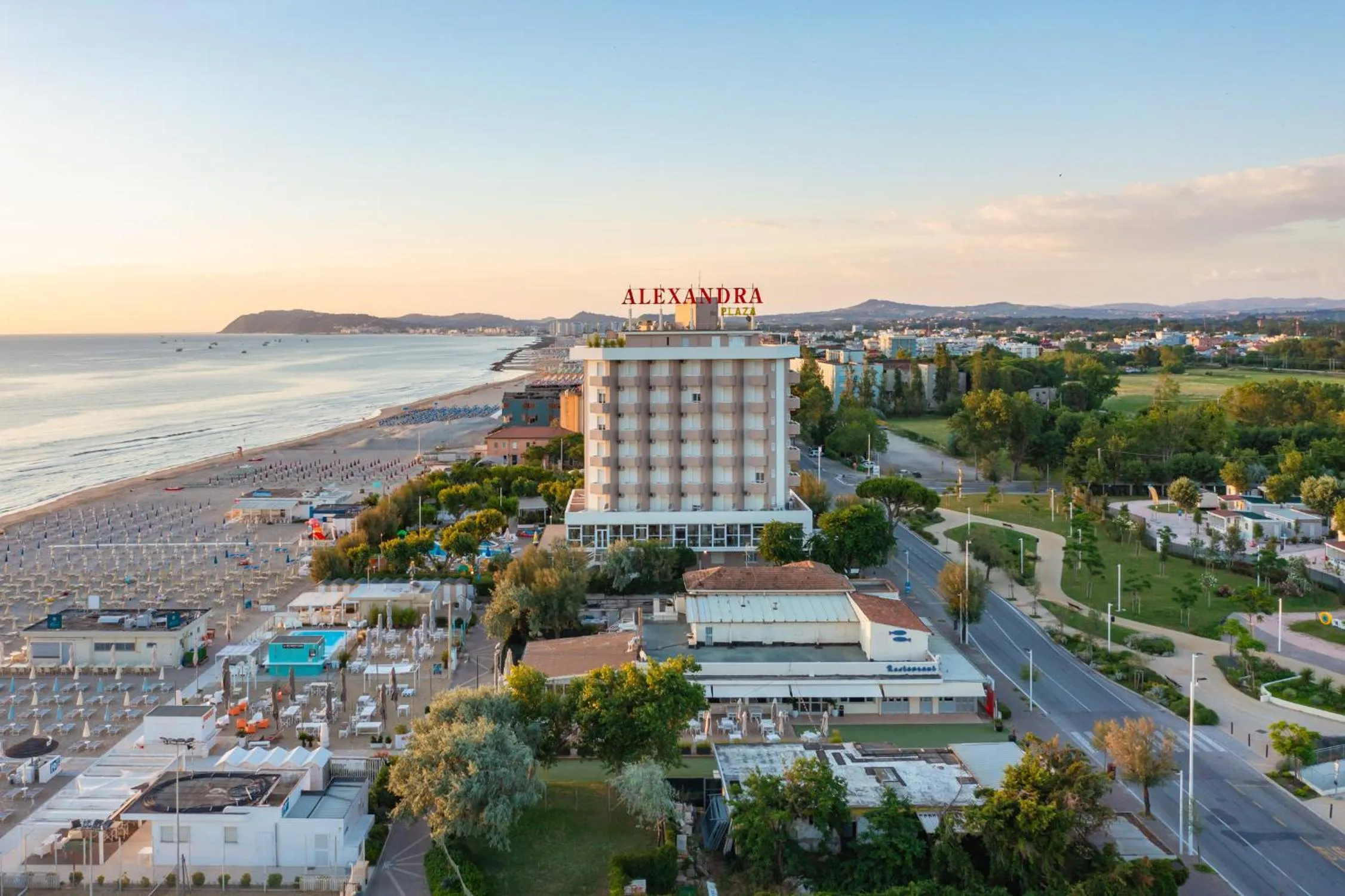 Bird's eye view in Color Alexandra Plaza Family Hotel