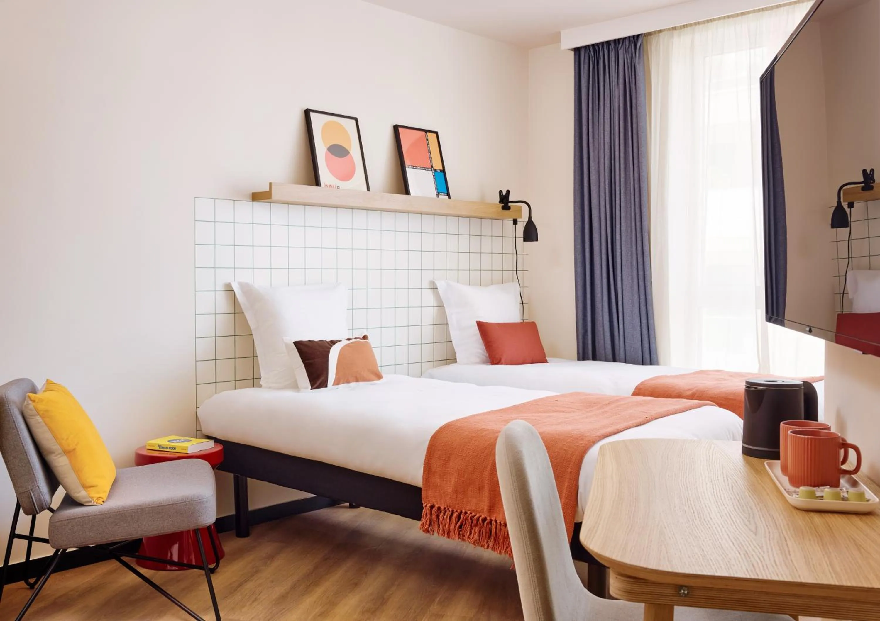 Bedroom, Bed in Hife Paris Issy Porte de Versailles