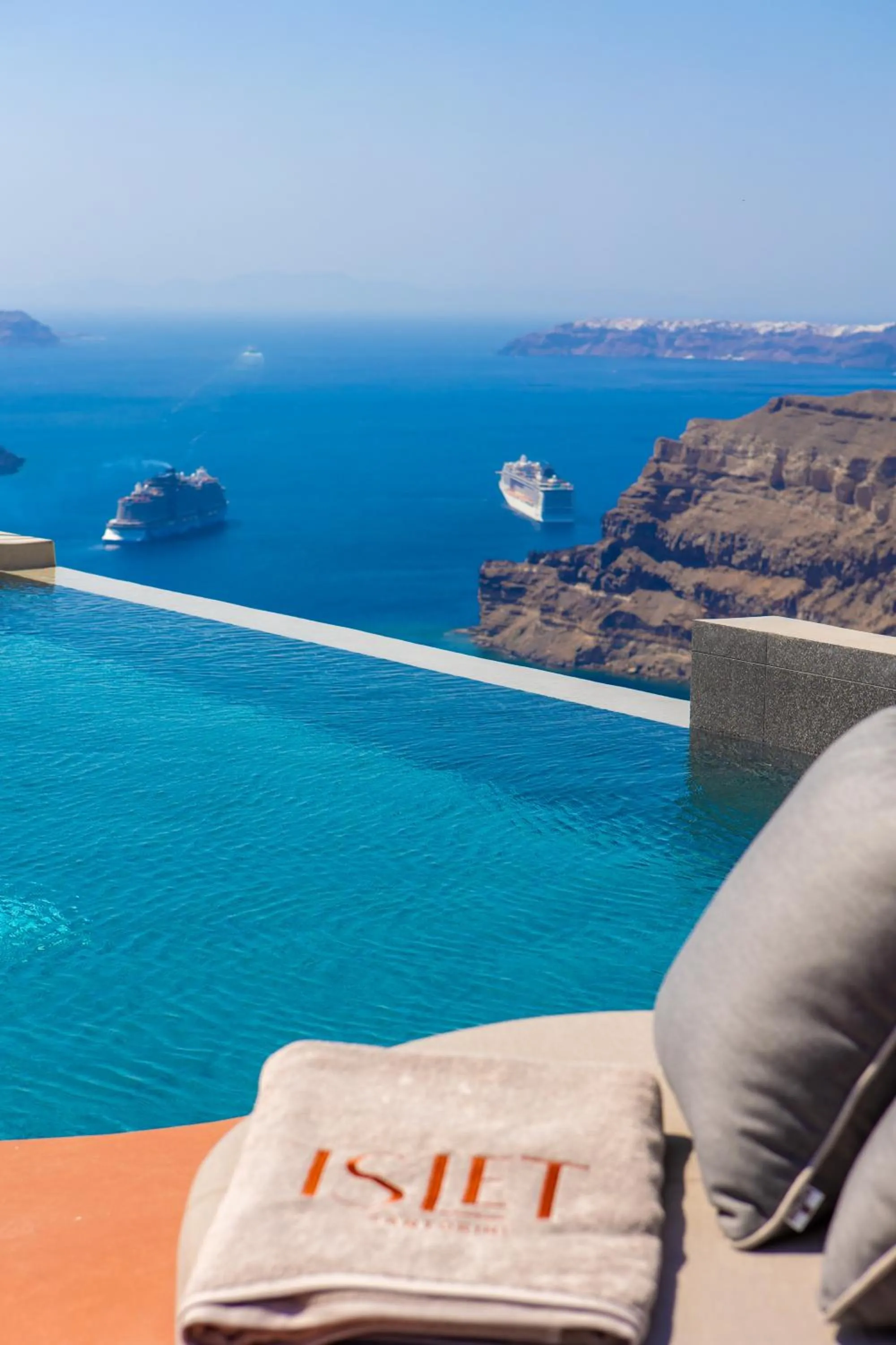 Nearby landmark in Islet Santorini Infinity Caldera Villa