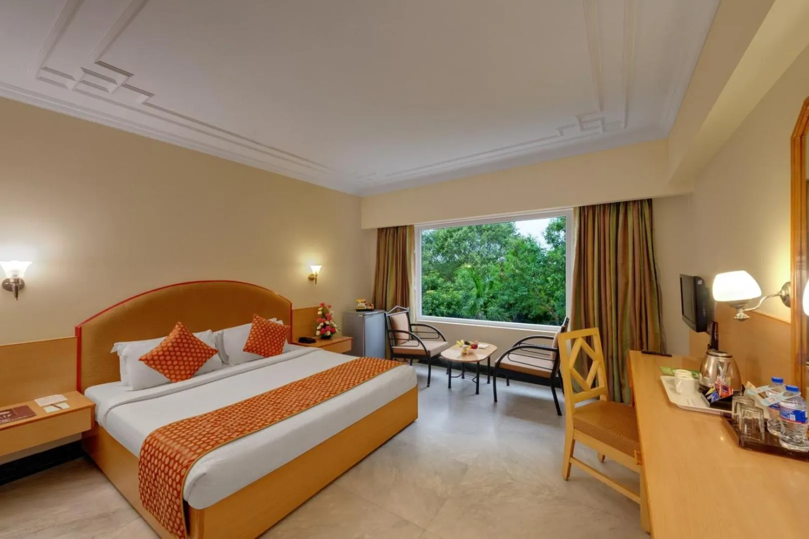 Bedroom in SRM Hotel Trichy