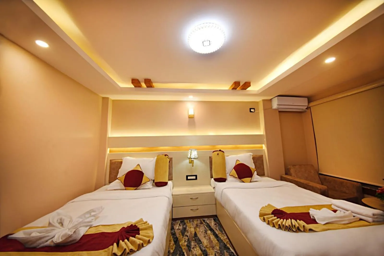 Bed in Alpine Apartment and Homestay
