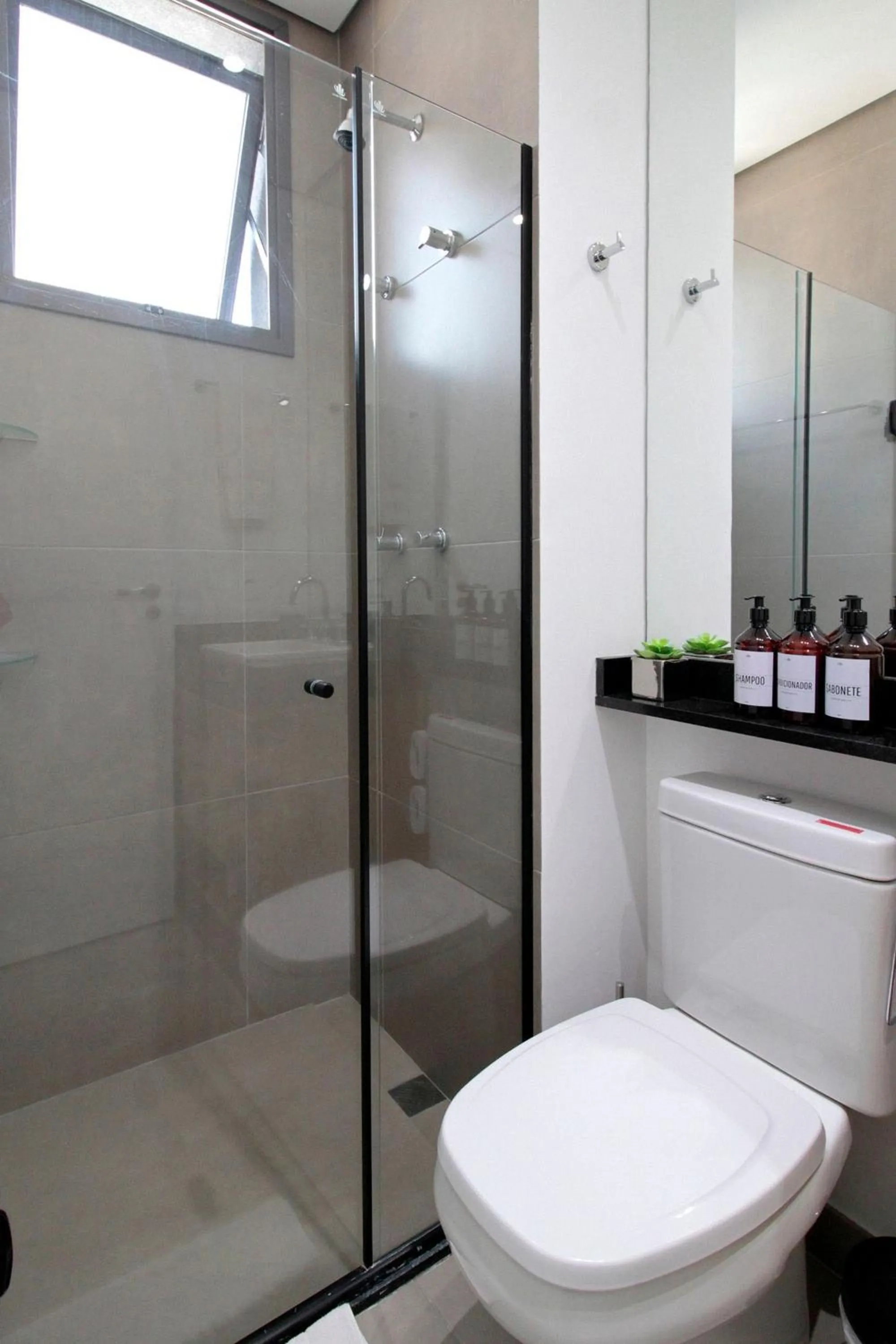 Shower in VN Alvorada