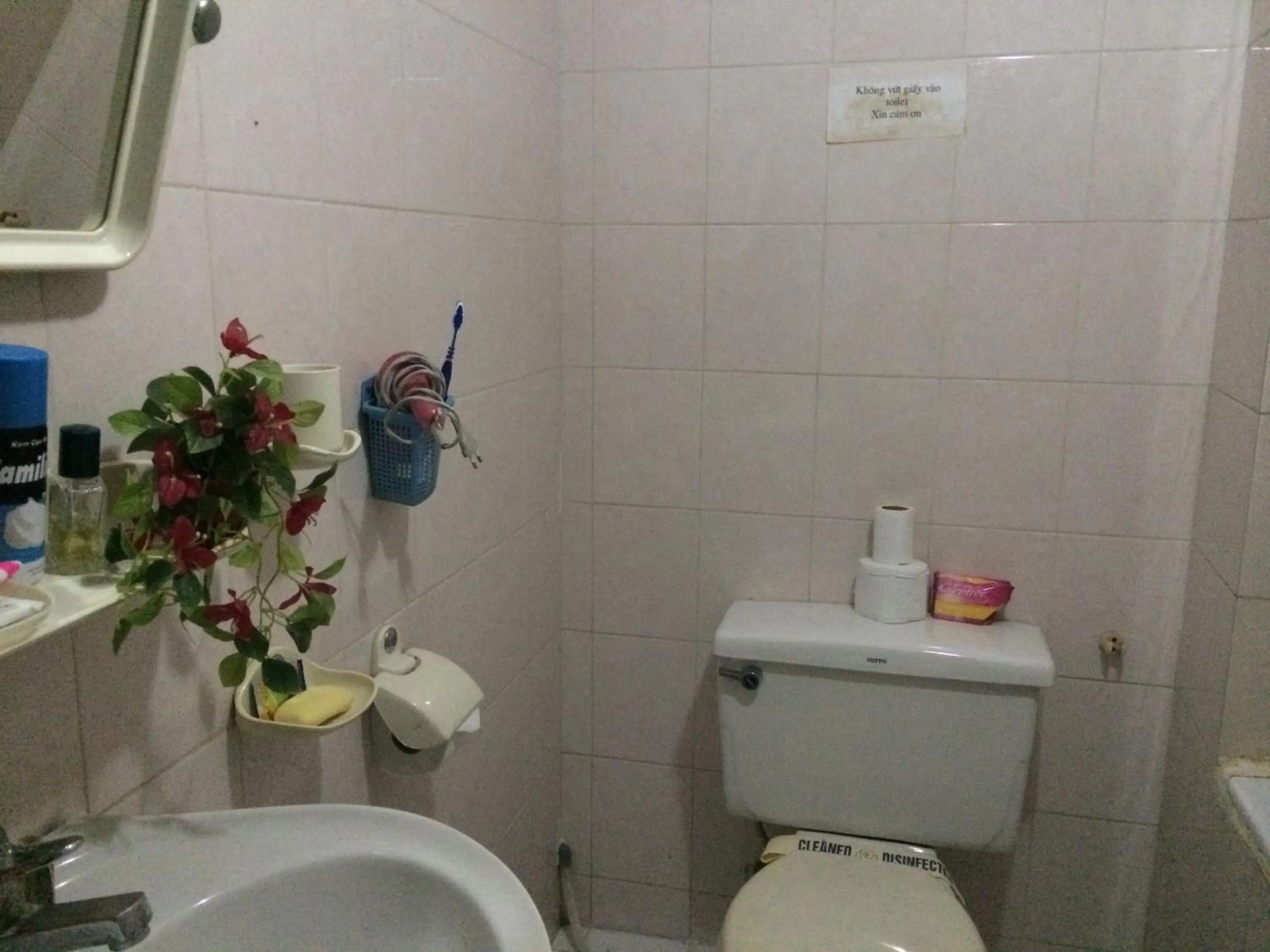 Bathroom in Ngoc Linh Hotel