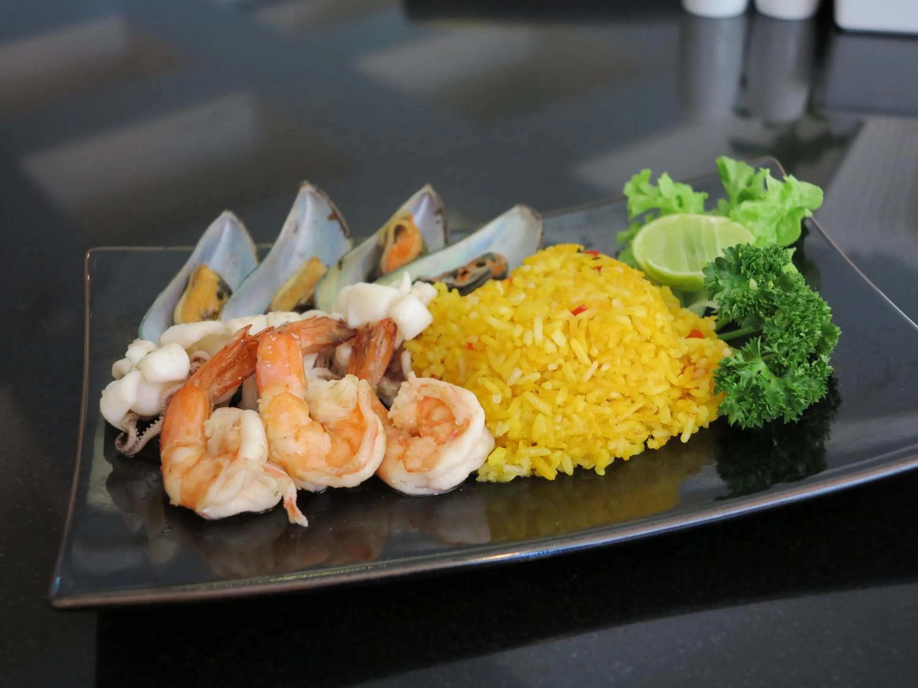 Restaurant/places to eat in The Grand Sathorn