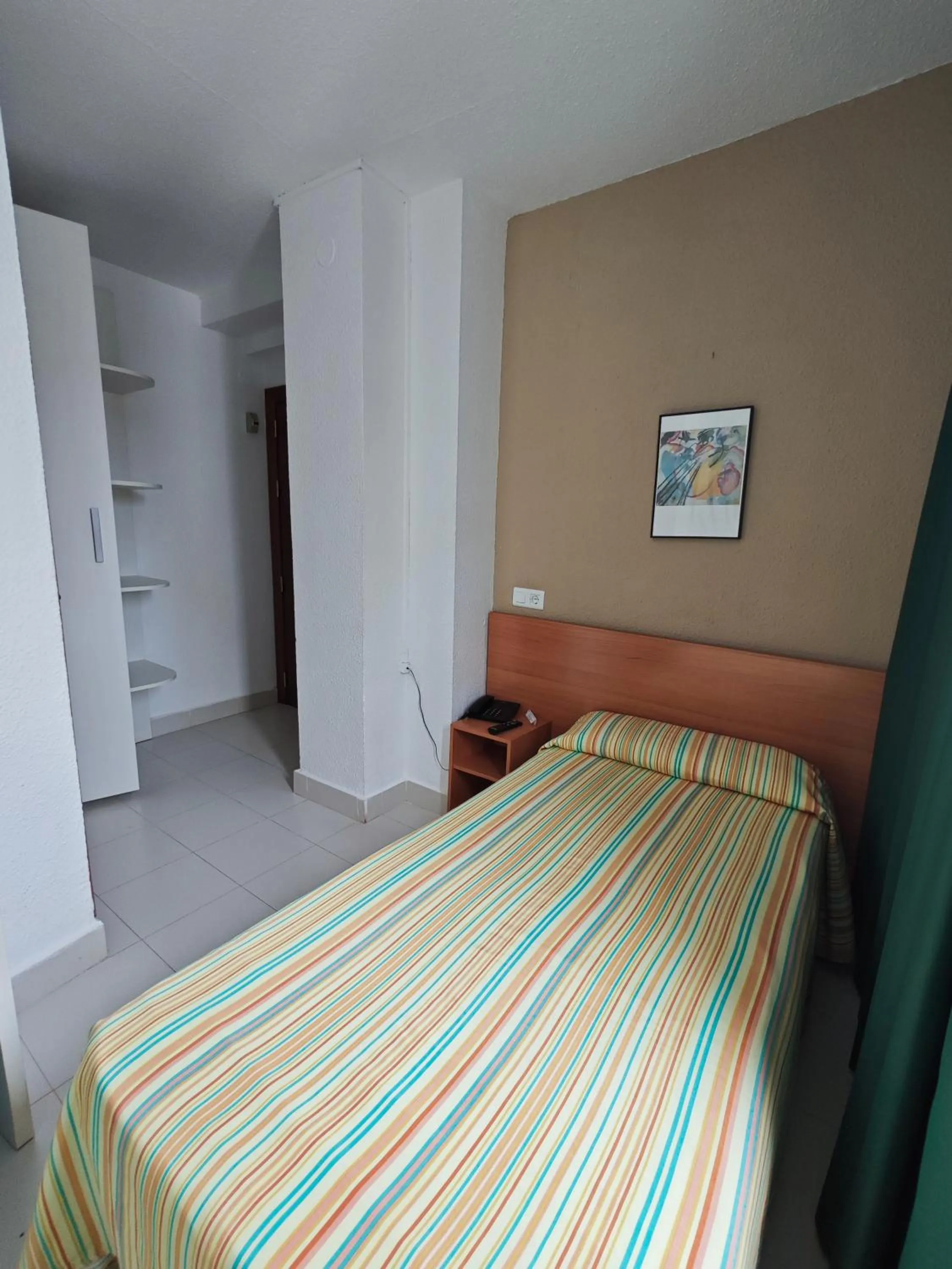 Photo of the whole room, Bed in Hotel Camposol