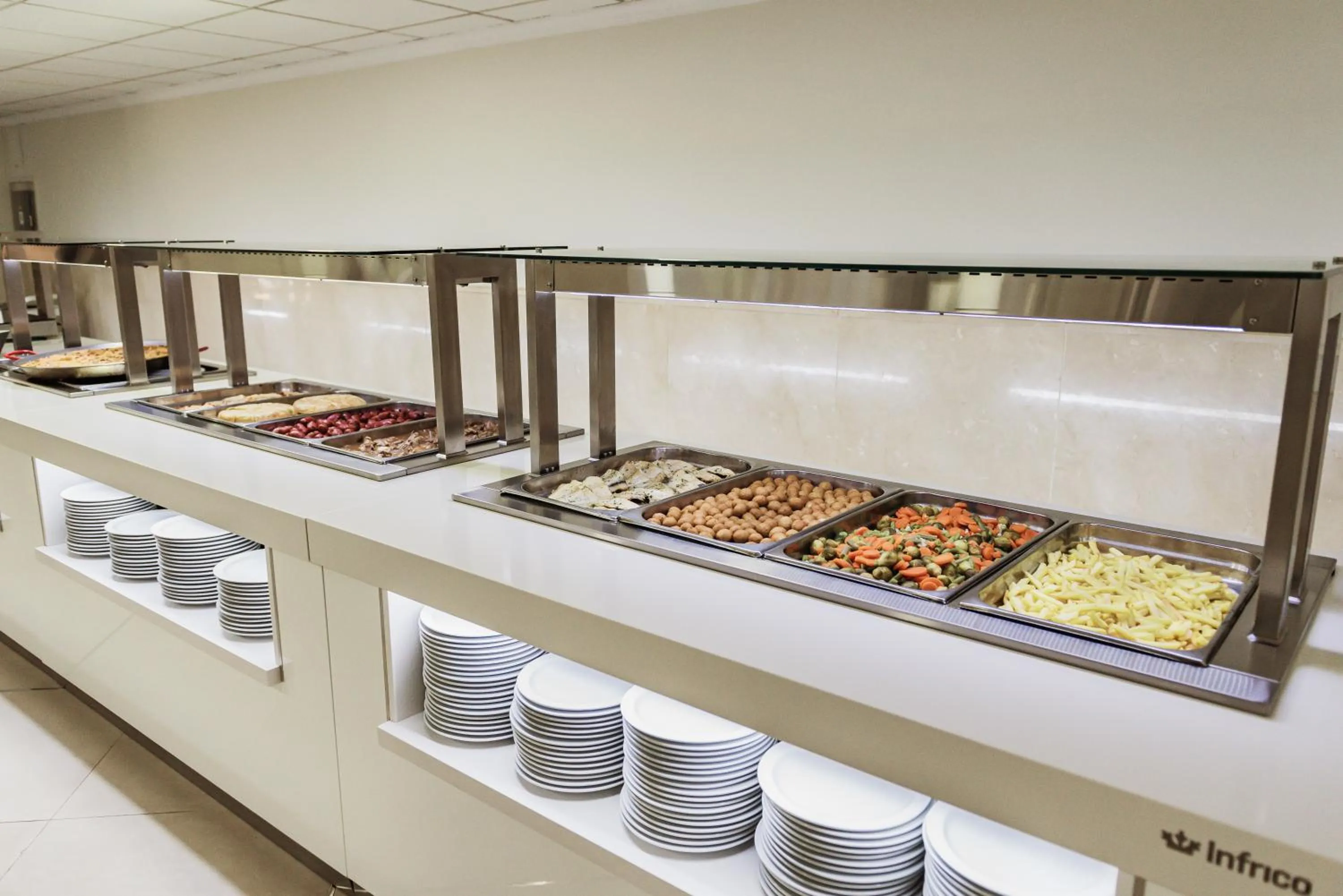 Restaurant/places to eat in Hotel Camposol