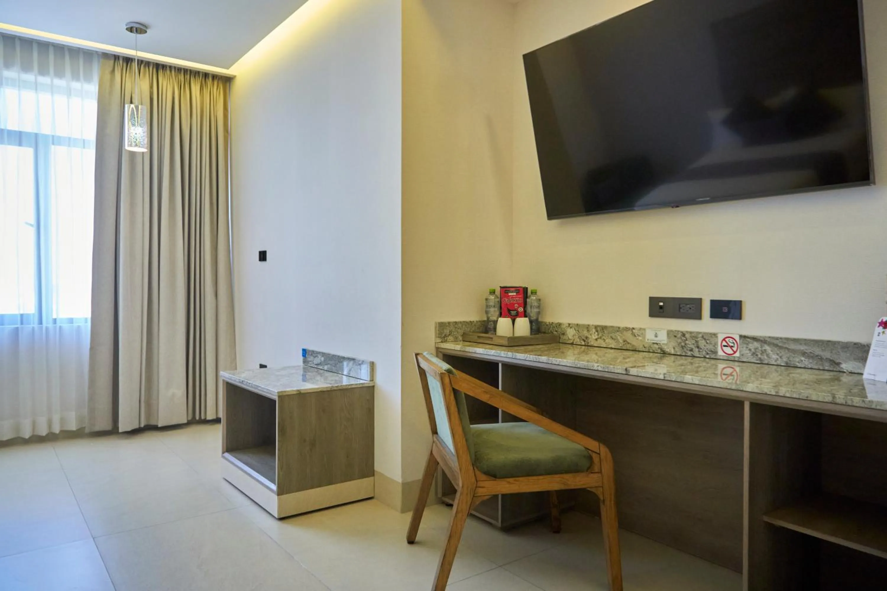 TV and multimedia in Hotel Antré Chapultepec