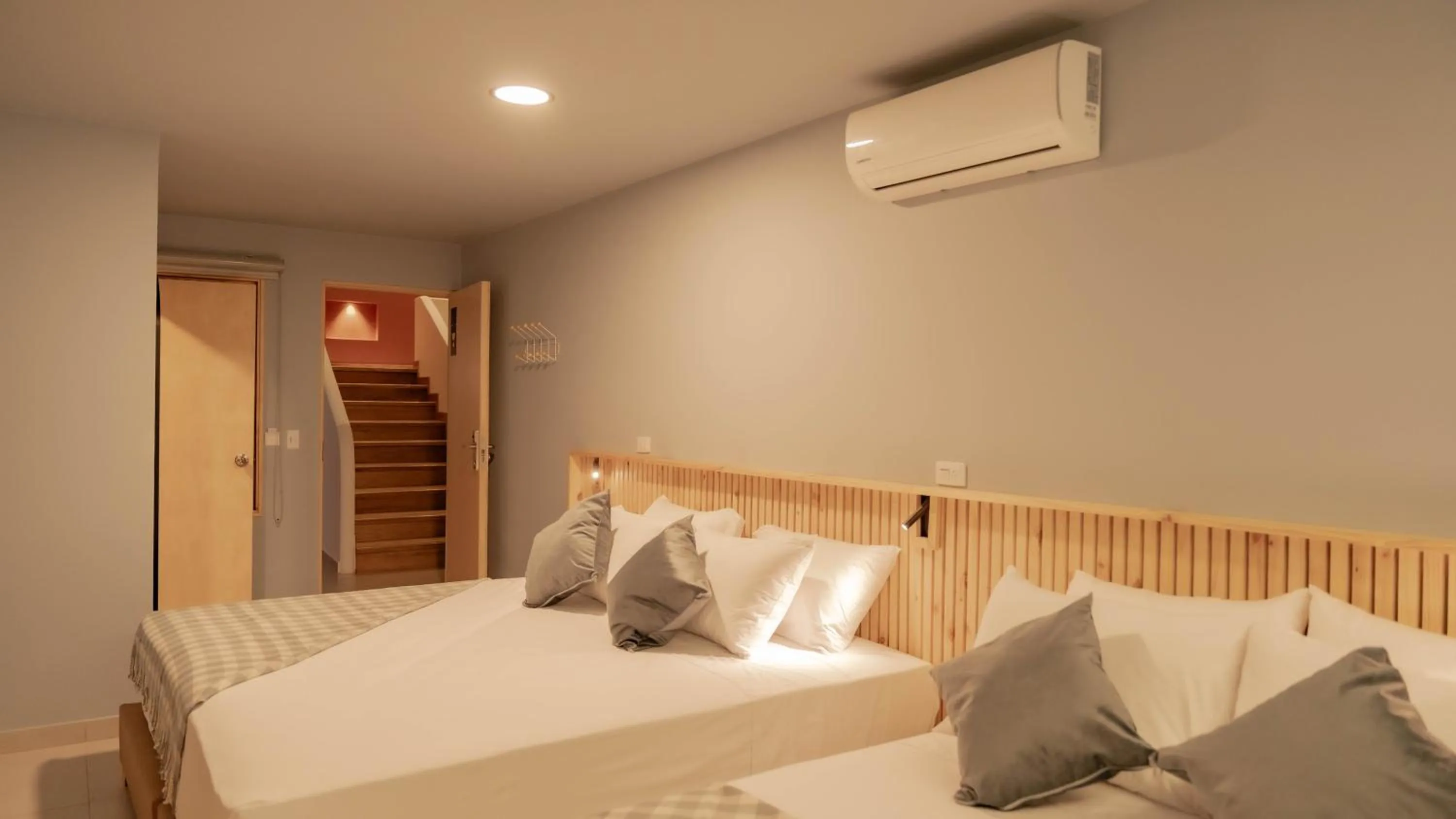 Photo of the whole room, Bed in Leviu by Bernalo Hotels