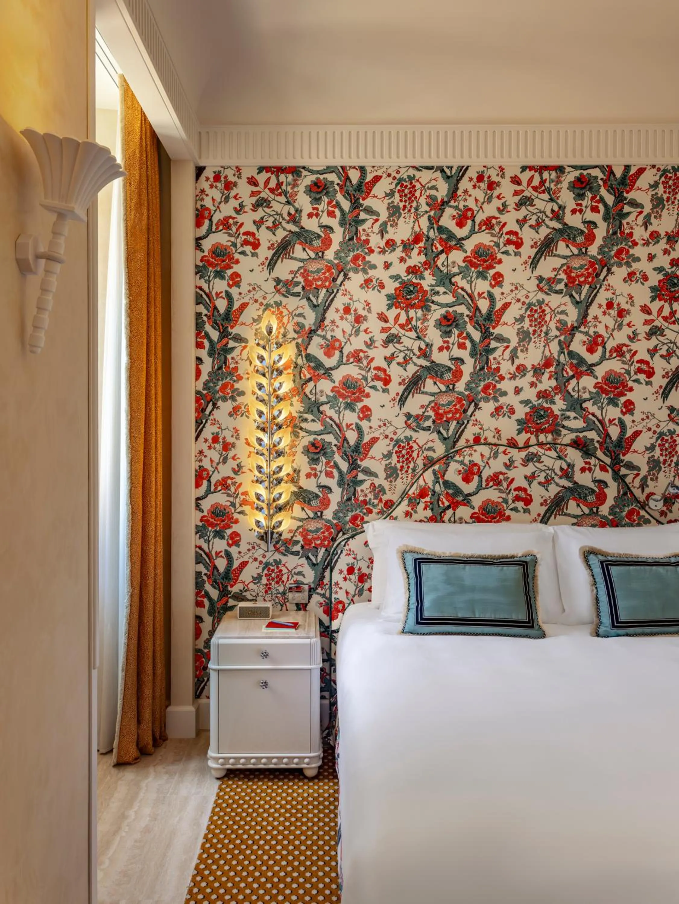 Bedroom, Bed in Casa Monti Roma