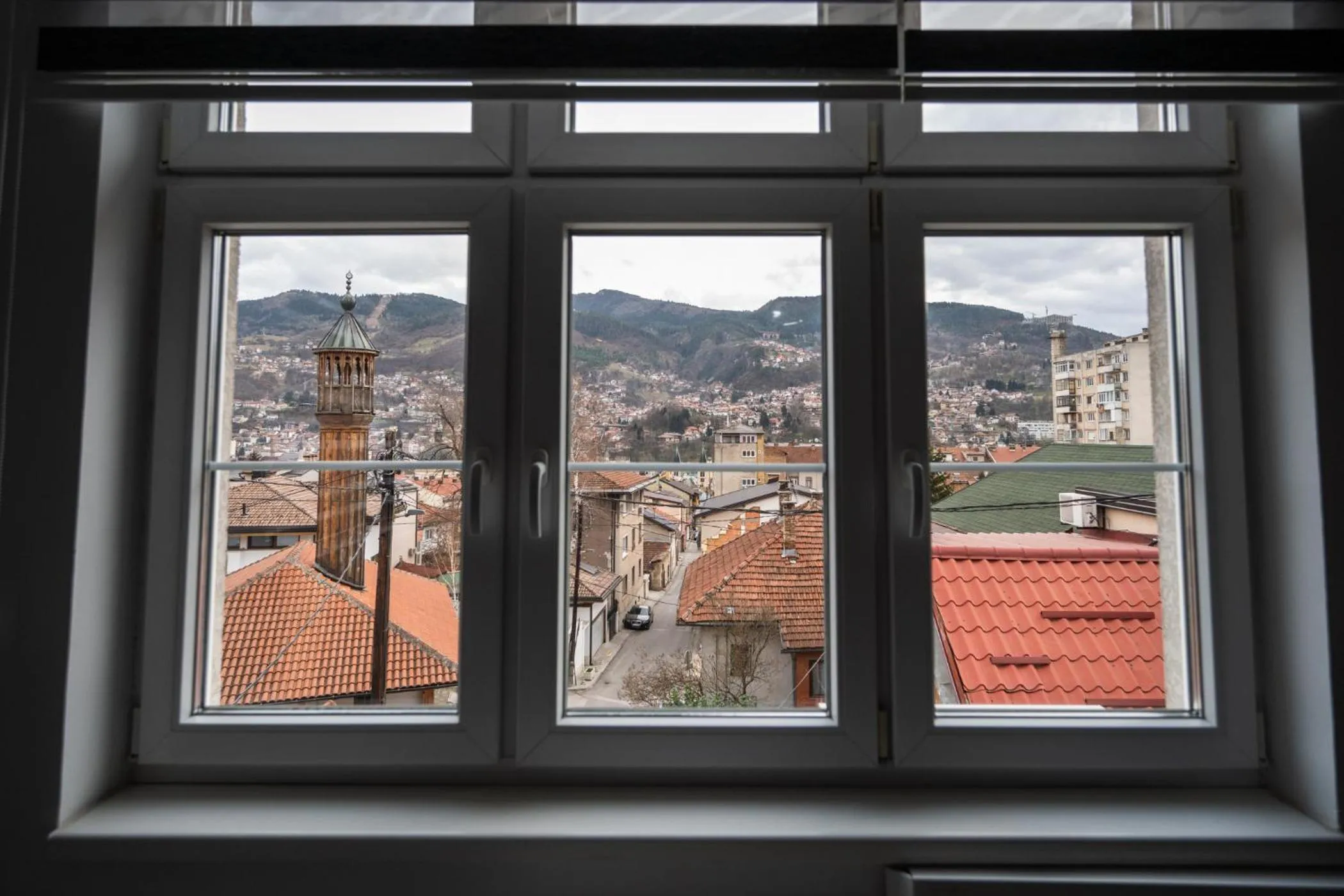Design 1BDR Apartment with City view