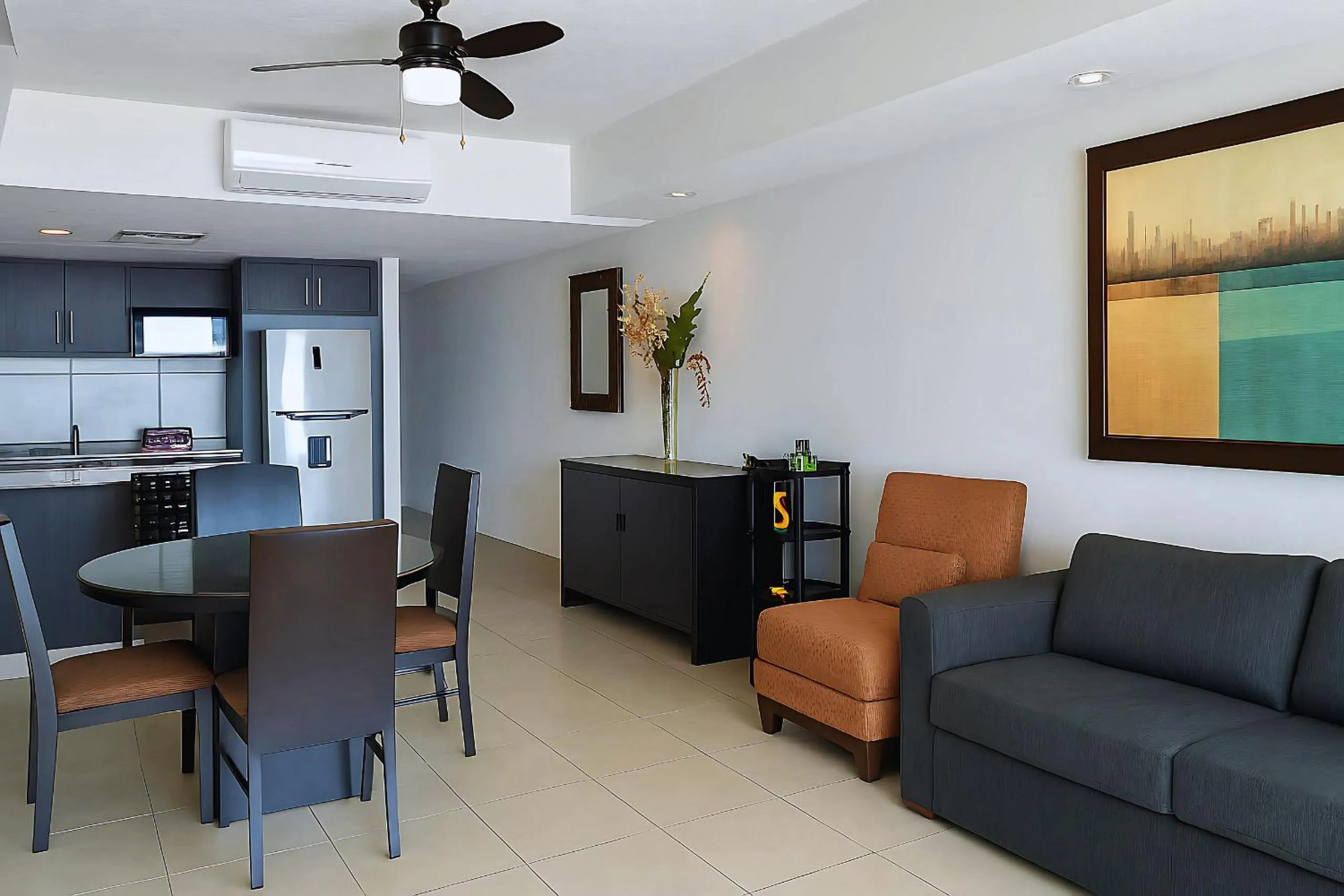 Living room in Grand Venetian Comfort