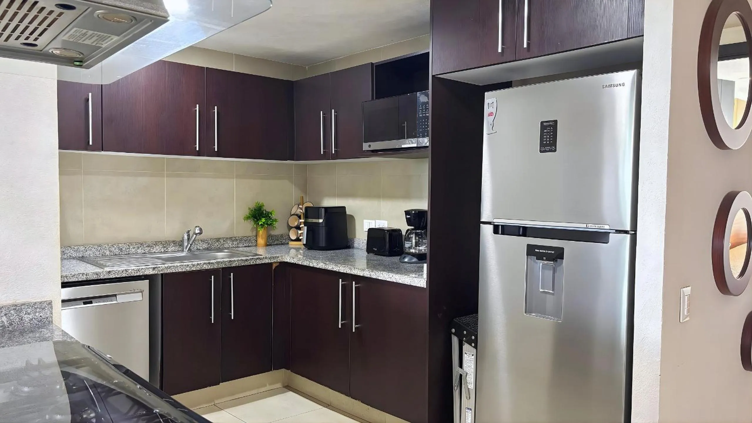 Kitchen or kitchenette in Grand Venetian Comfort