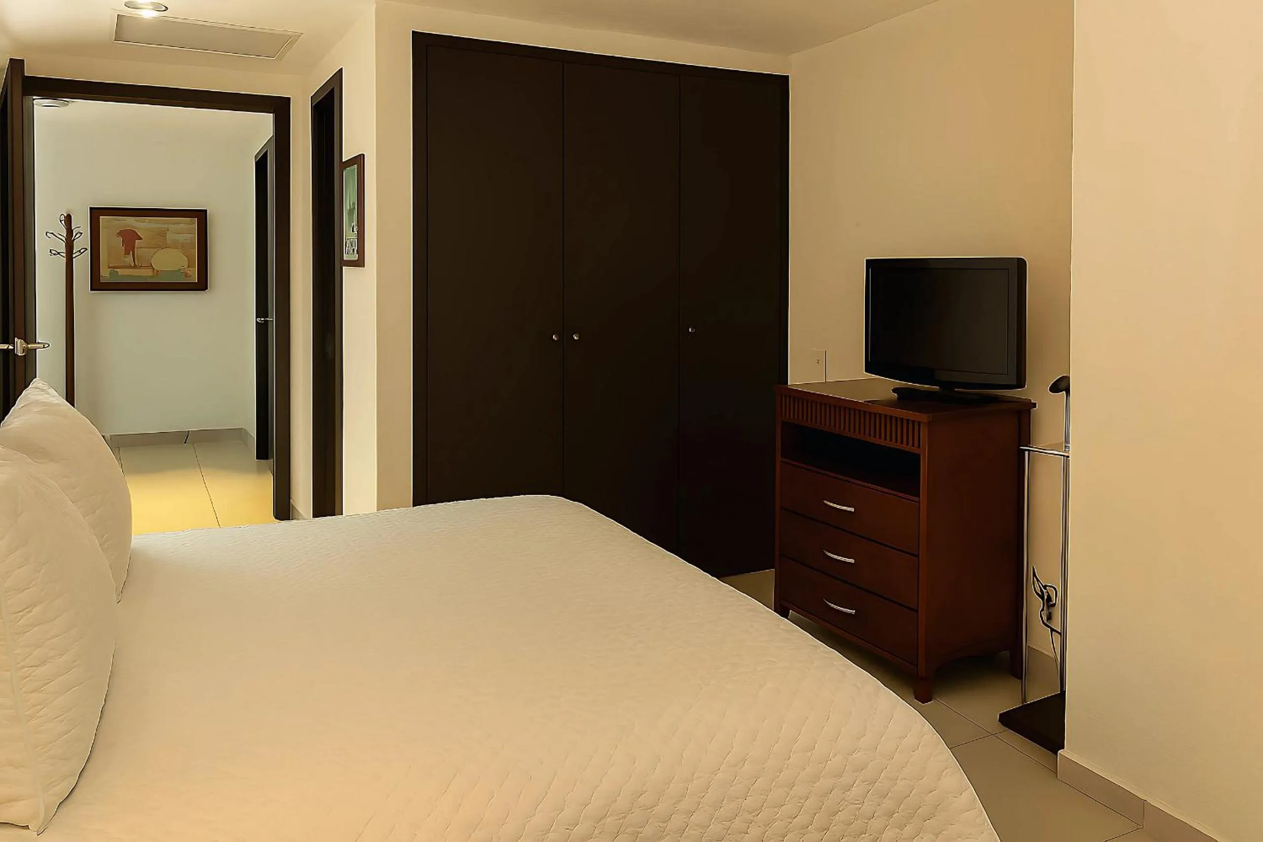 Bed in Grand Venetian Comfort