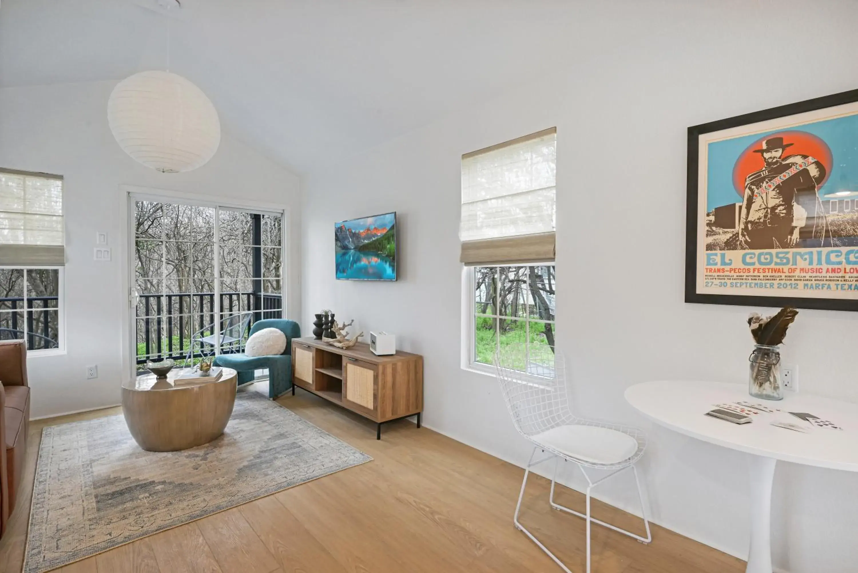 Living room in Melrose River Club Resort Living room in Melrose River Club Resort