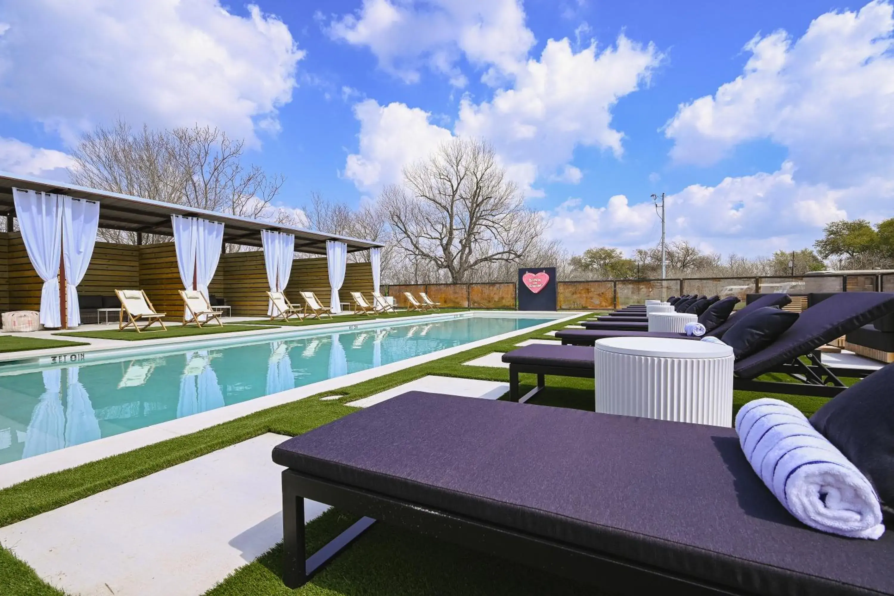 Swimming pool in Melrose River Club Resort Swimming pool in Melrose River Club Resort