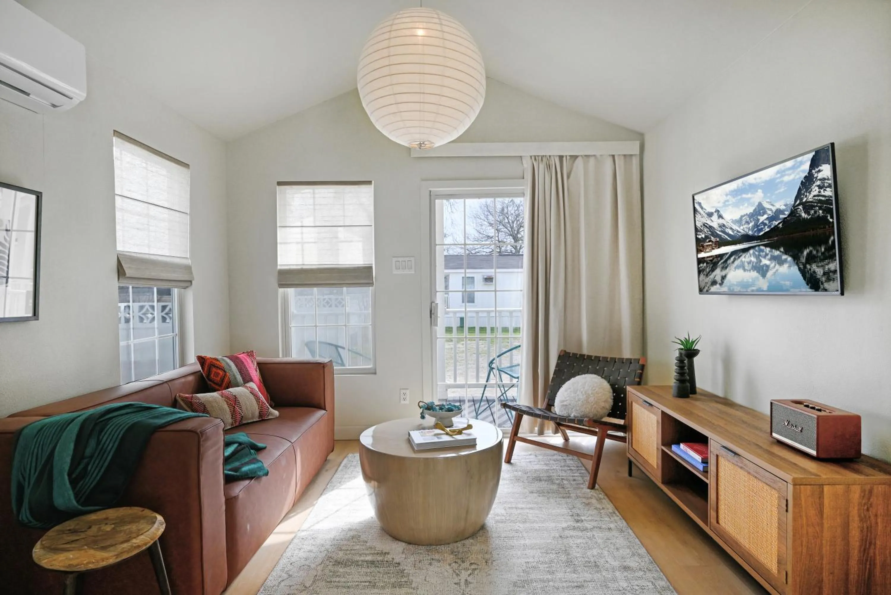 Melrose River Club Resort