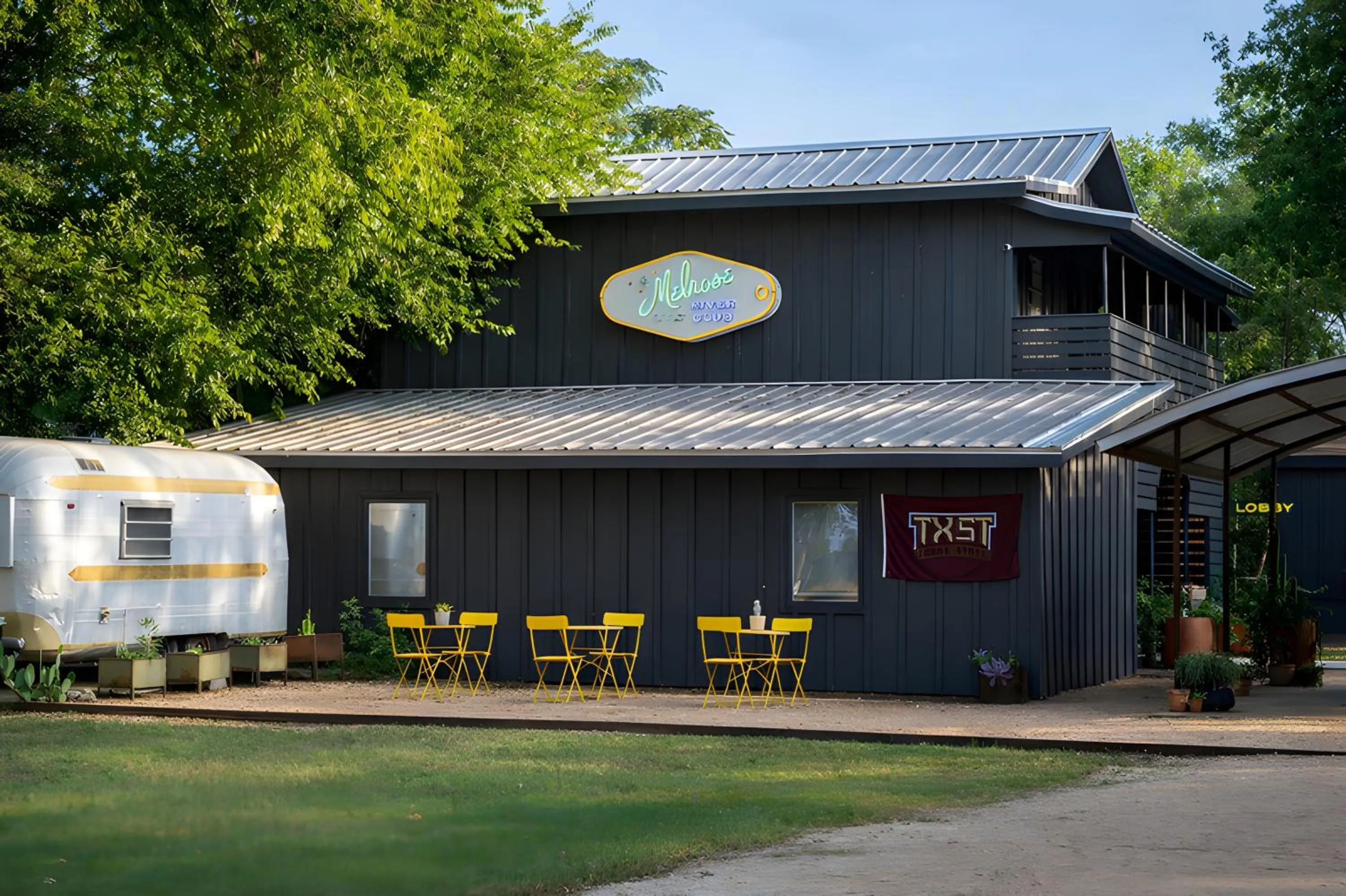 Property building in Melrose River Club Resort