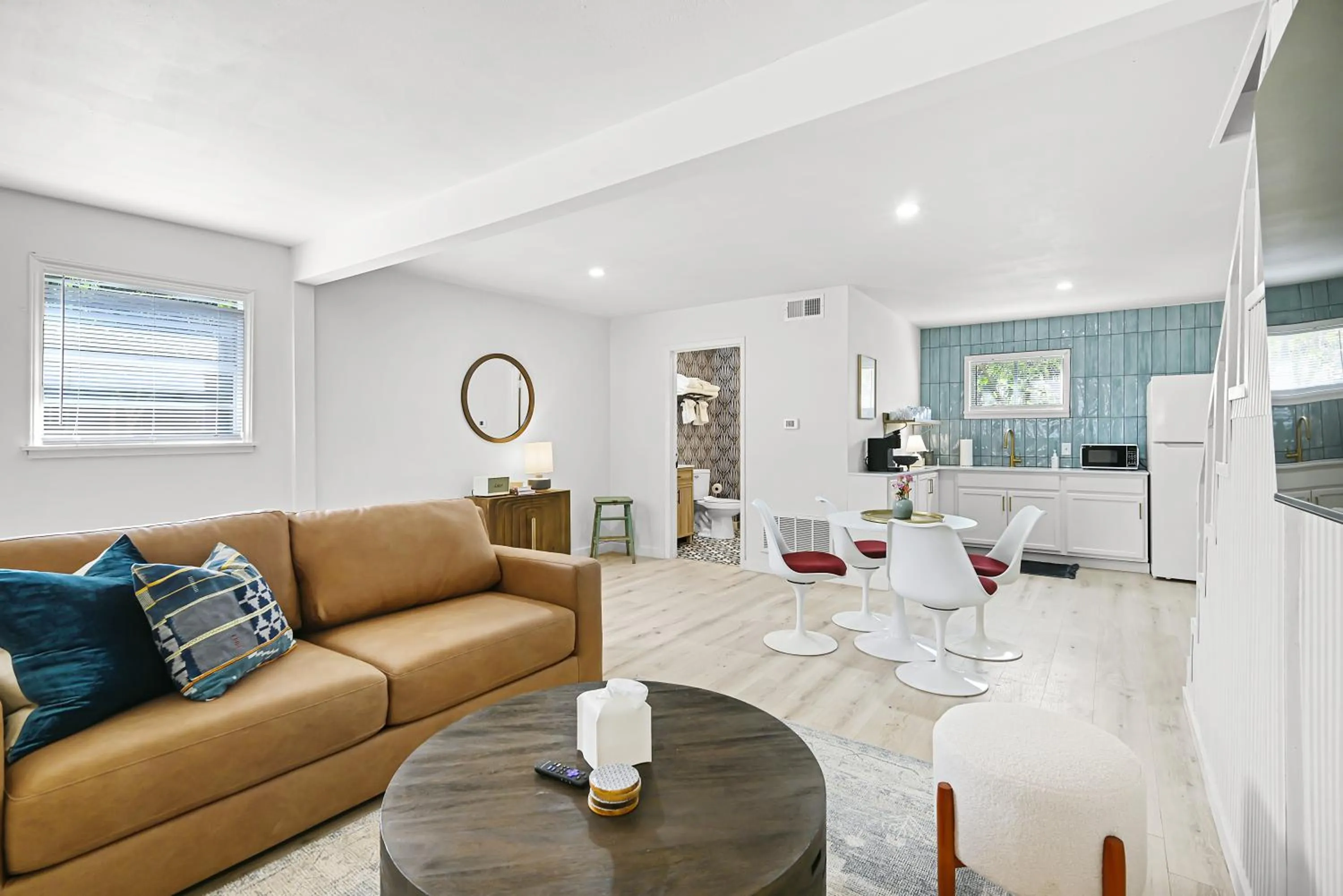 Melrose River Club Resort