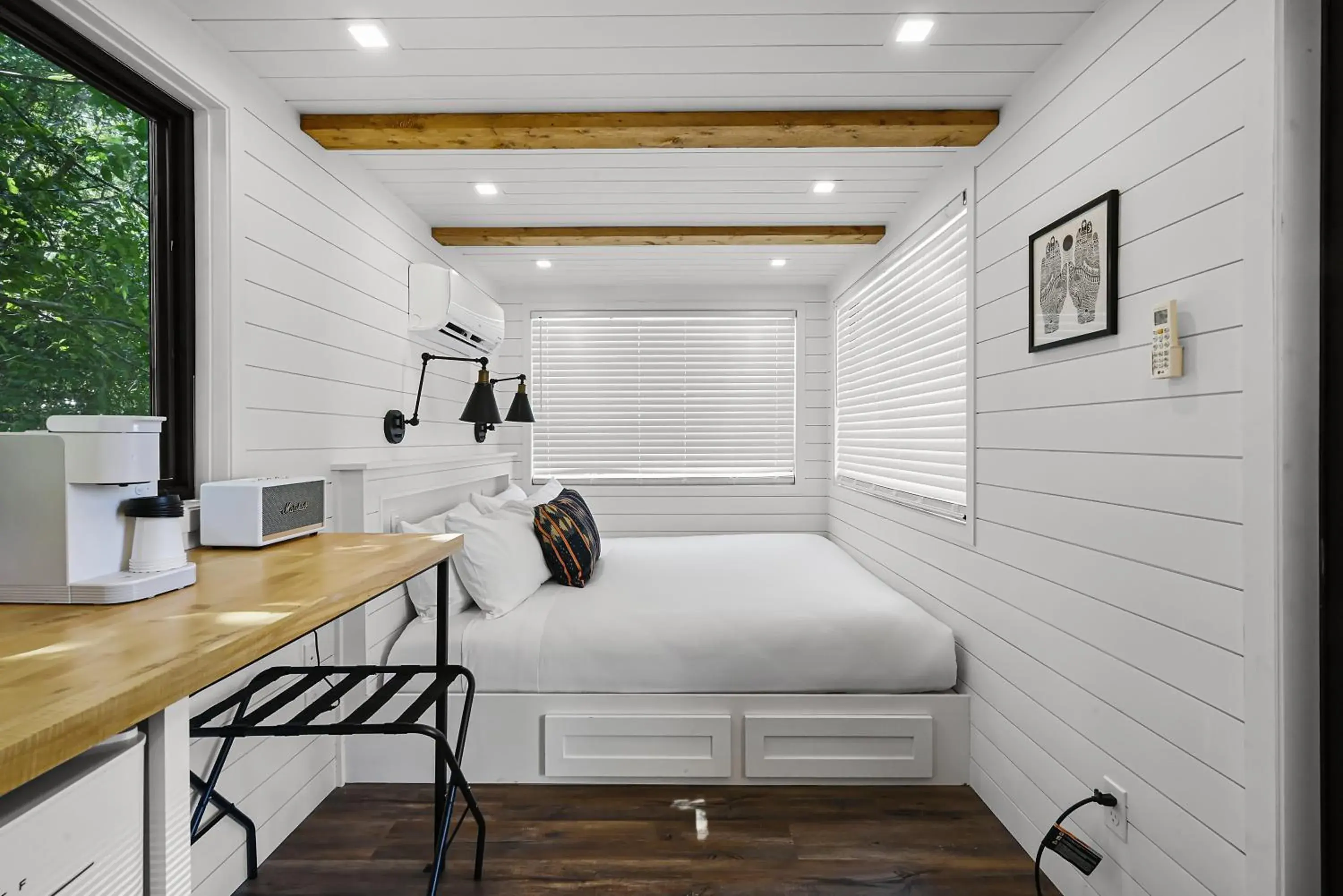 Bed in Melrose River Club Resort Bed in Melrose River Club Resort