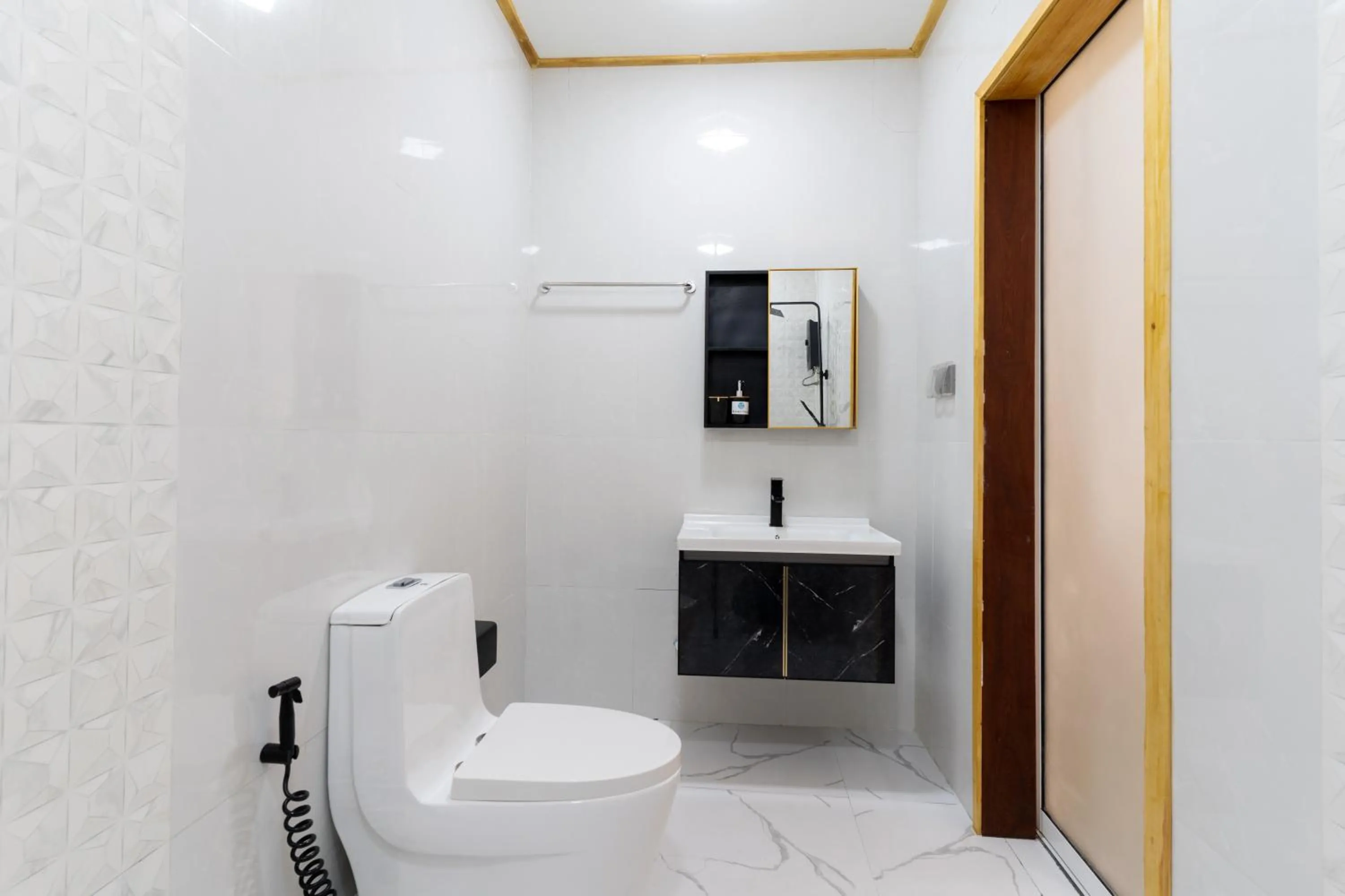 Toilet in Tropico villa