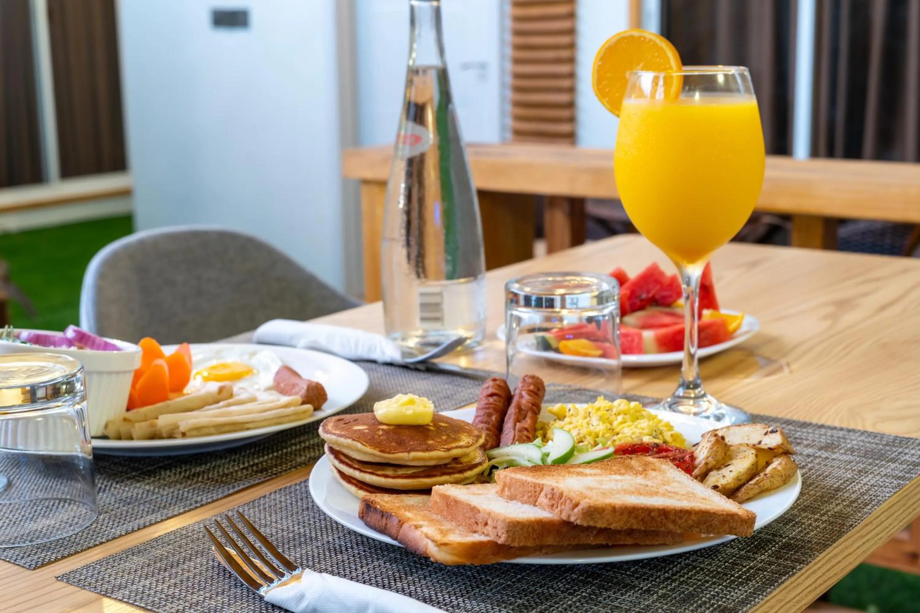 Food and drinks in Tropico villa